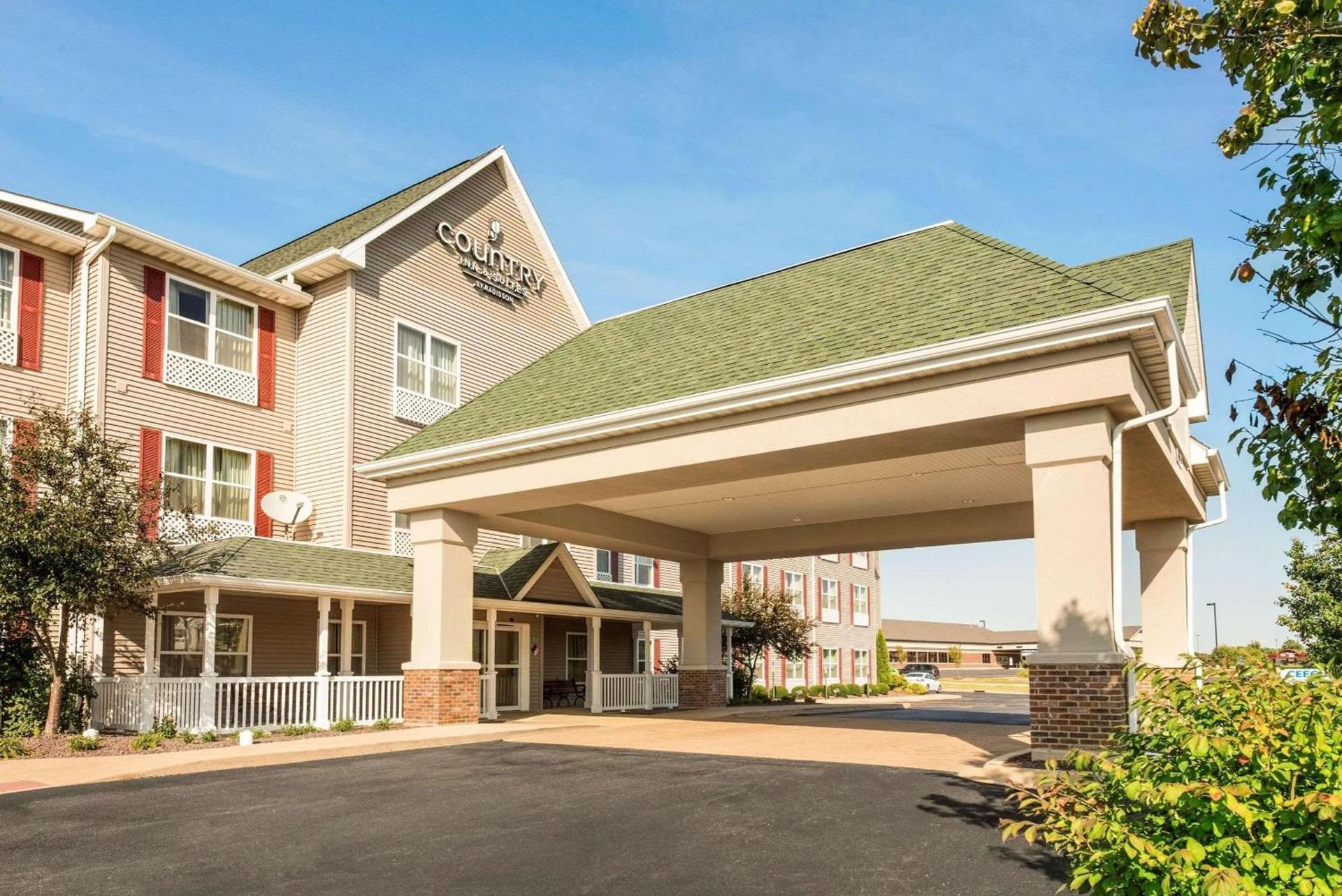 Country Inn & Suites by Radisson, Peoria North, IL — hotel in Peoria