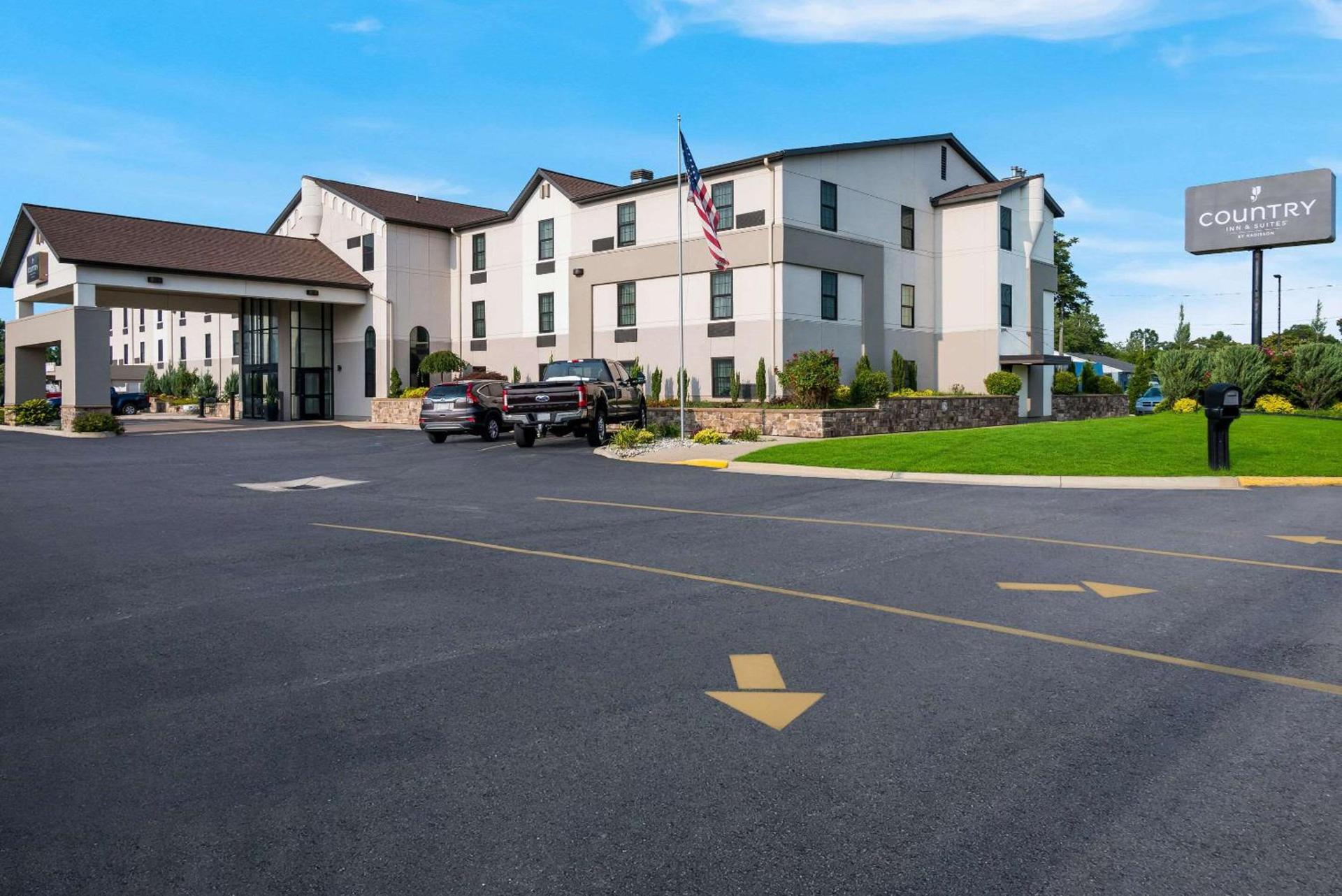 Country Inn & Suites by Radisson, Grandville-Grand Rapids West, MI — hotel in Grandville