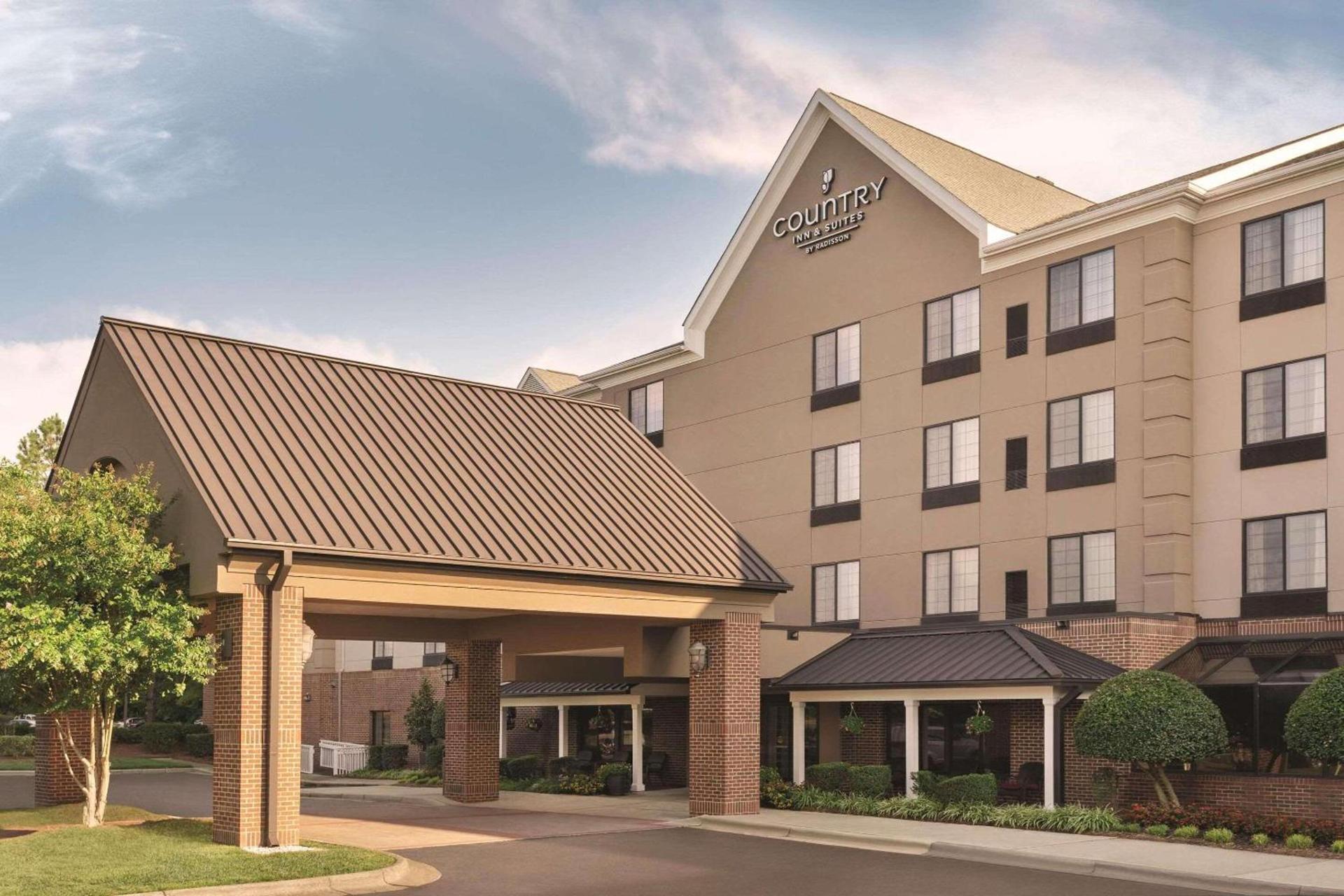Country Inn & Suites by Radisson Raleigh-Durham Airport NC — hotel in Morrisville