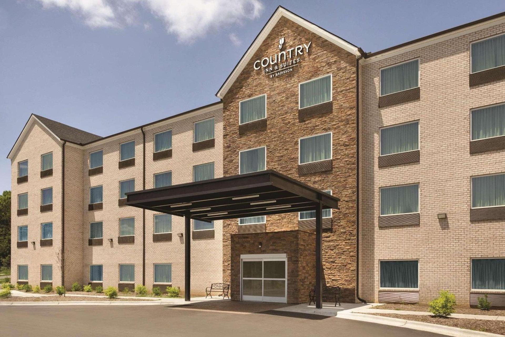 Country Inn & Suites by Radisson, Greensboro, NC — hotel in Greensboro