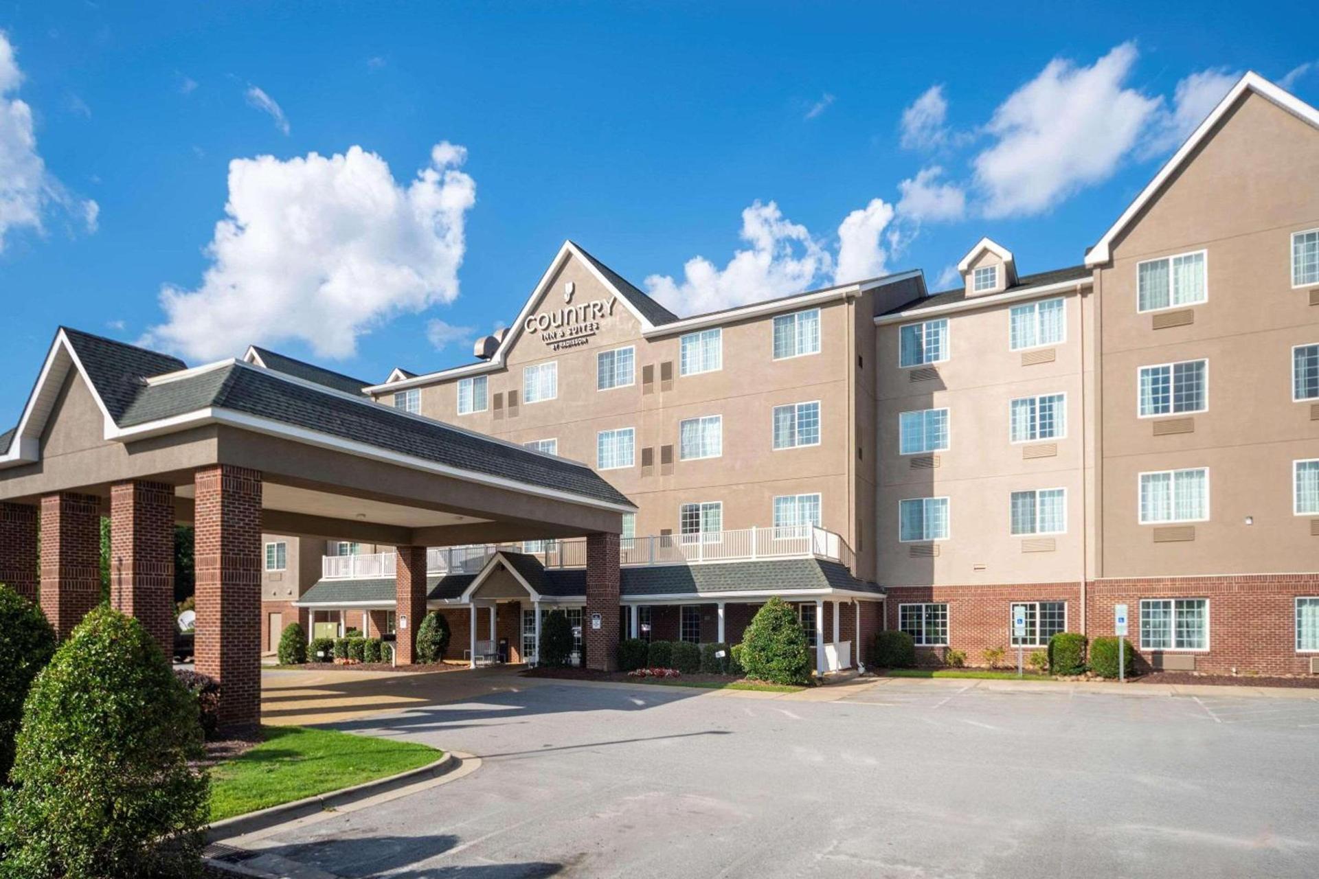 Country Inn & Suites by Radisson, Rocky Mount, NC — hotel in Rocky Mount