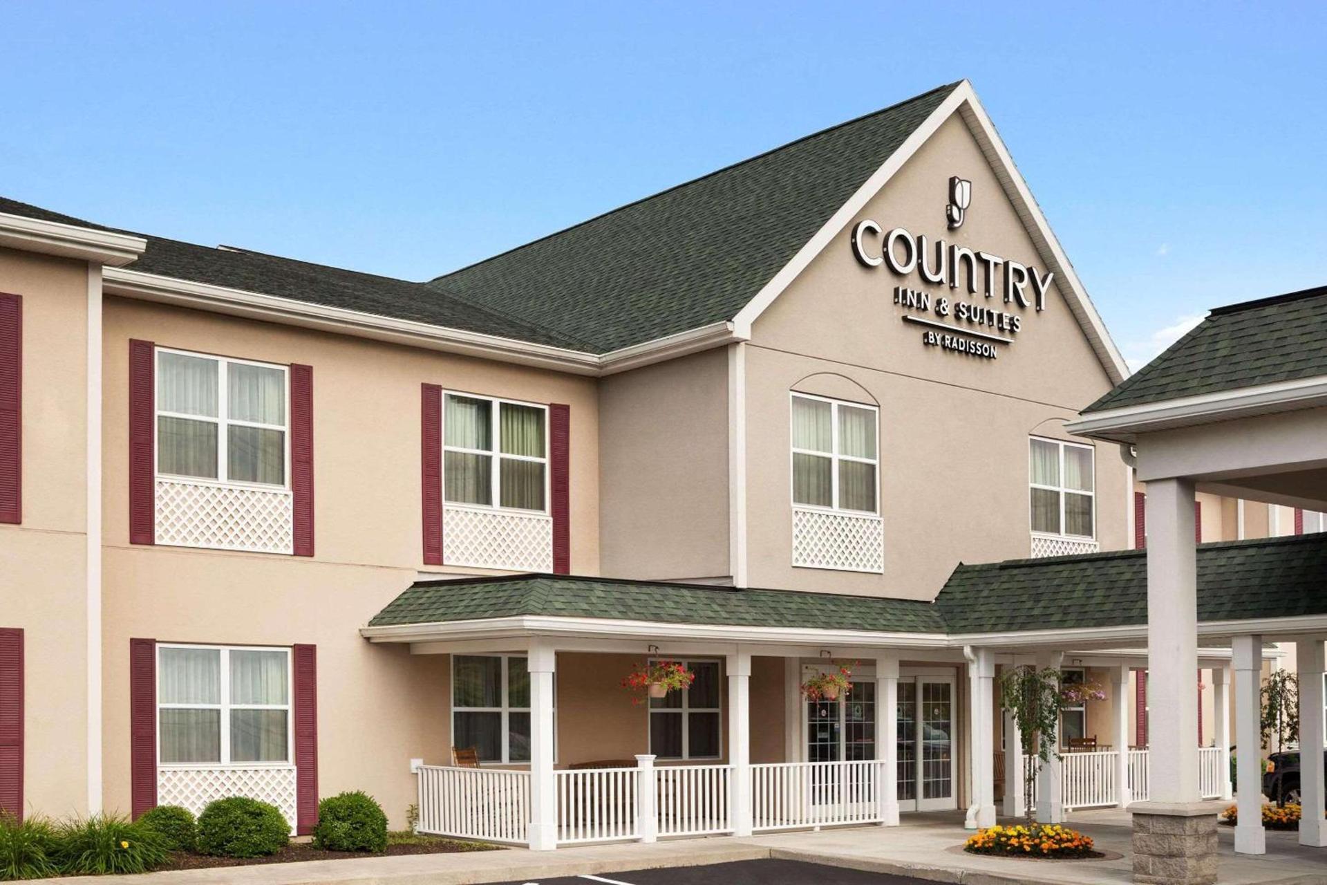 Country Inn & Suites by Radisson, Ithaca, NY — hotel in Ithaca
