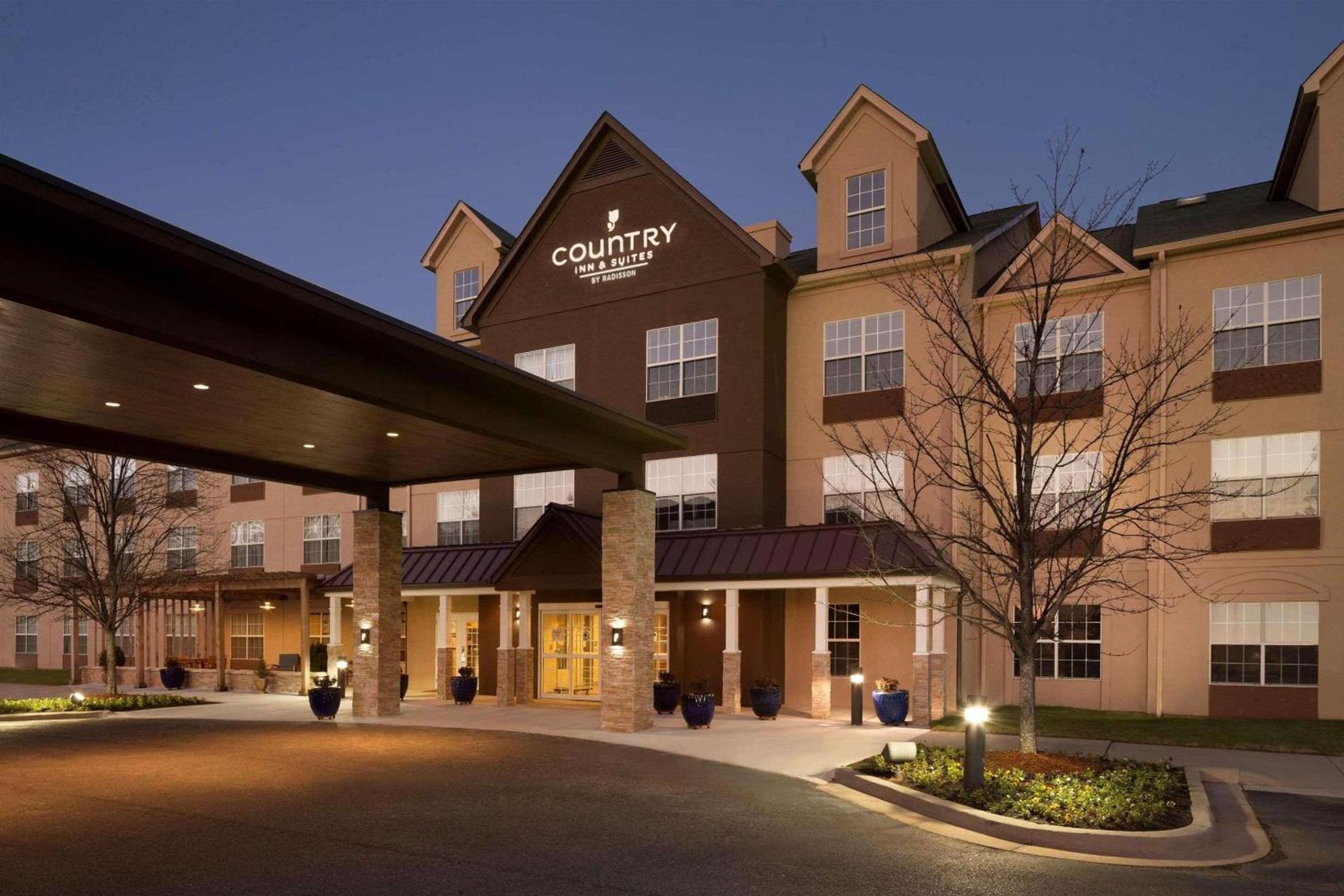 Country Inn & Suites by Radisson, Aiken South — hotel in Aiken