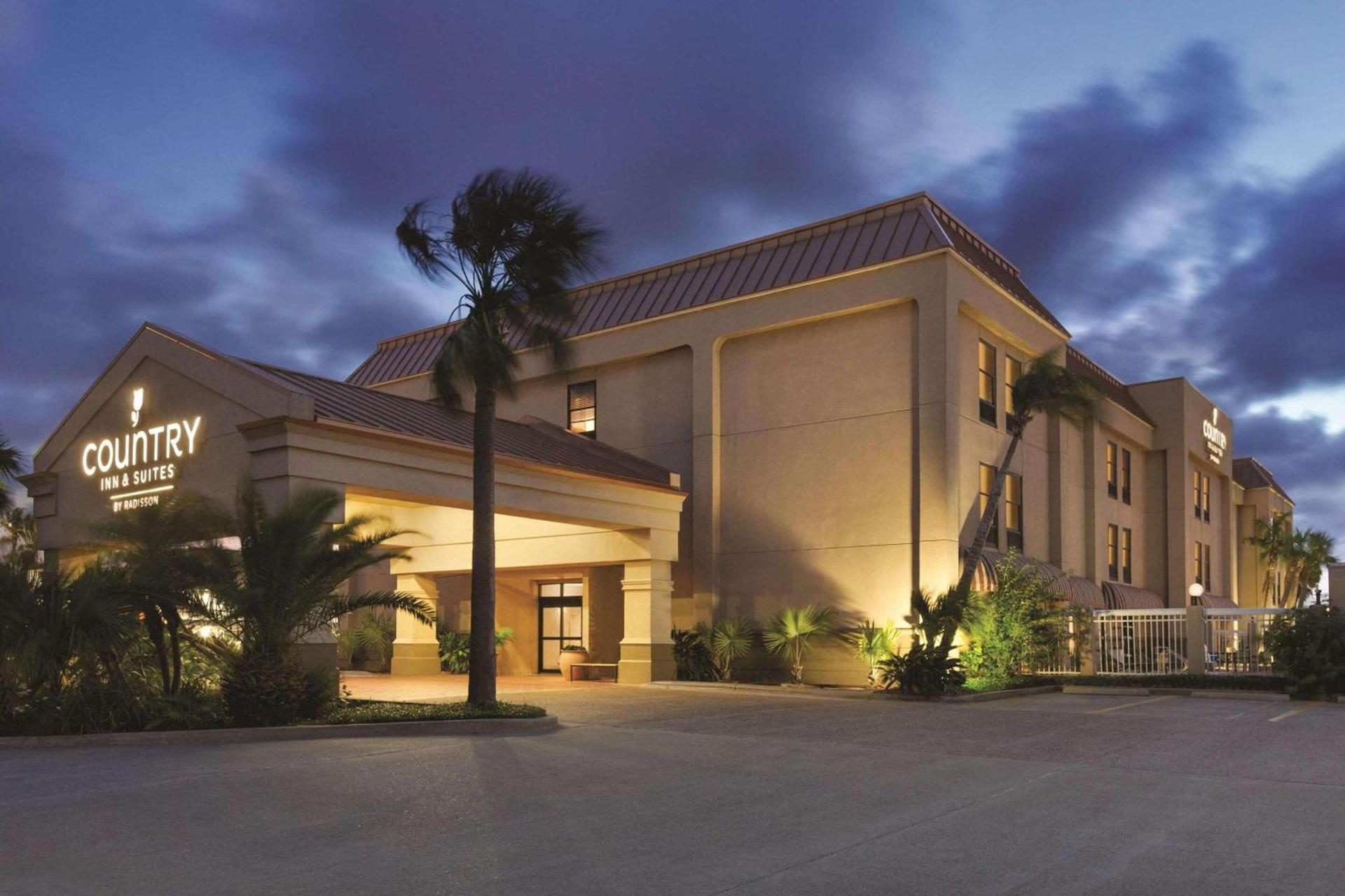 Comfort Inn & Suites Portland Corpus Christi — hotel in Portland