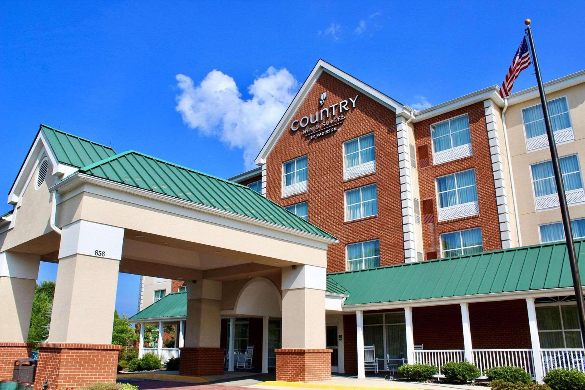 Country Inn & Suites by Radisson, Fredericksburg, VA — hotel in Fredericksburg