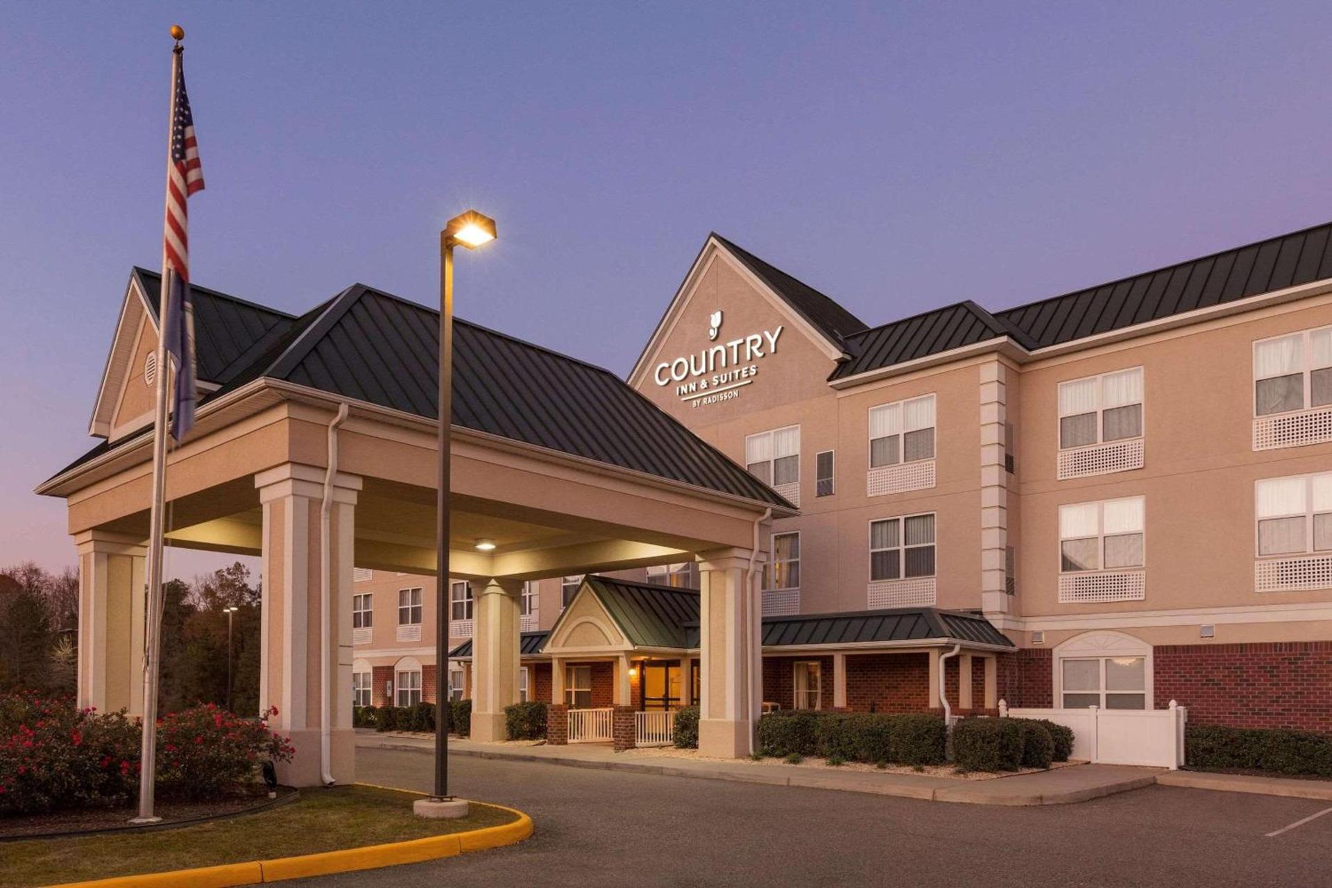 Country Inn & Suites by Radisson, Doswell Kings Dominion , VA — hotel in Doswell