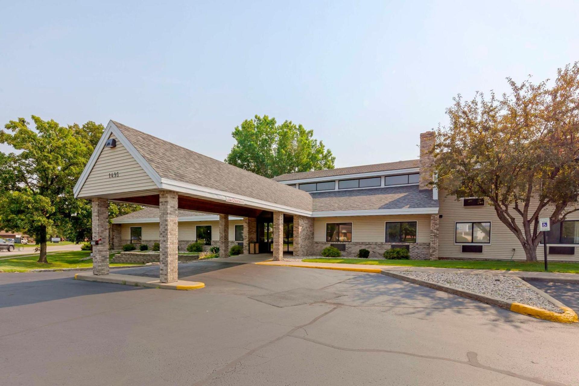 Quality Inn Oshkosh Aviation Park — hotel in Oshkosh