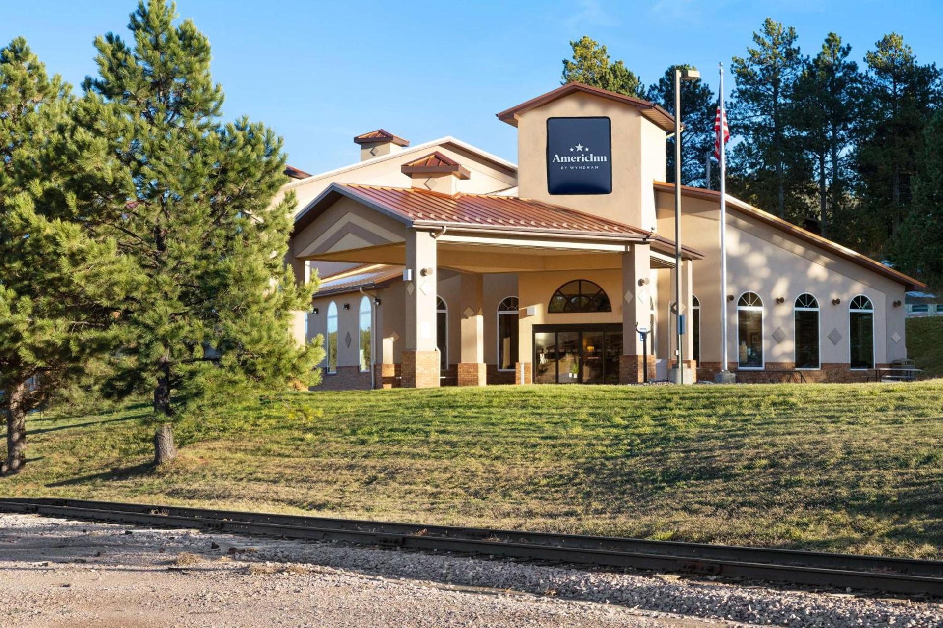 AmericInn by Wyndham Hill City Mt Rushmore — hotel in Hill City