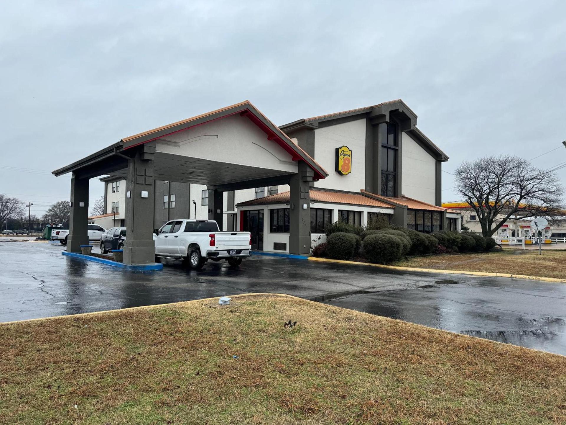 Super 8 by Wyndham Blytheville — hotel in Blytheville