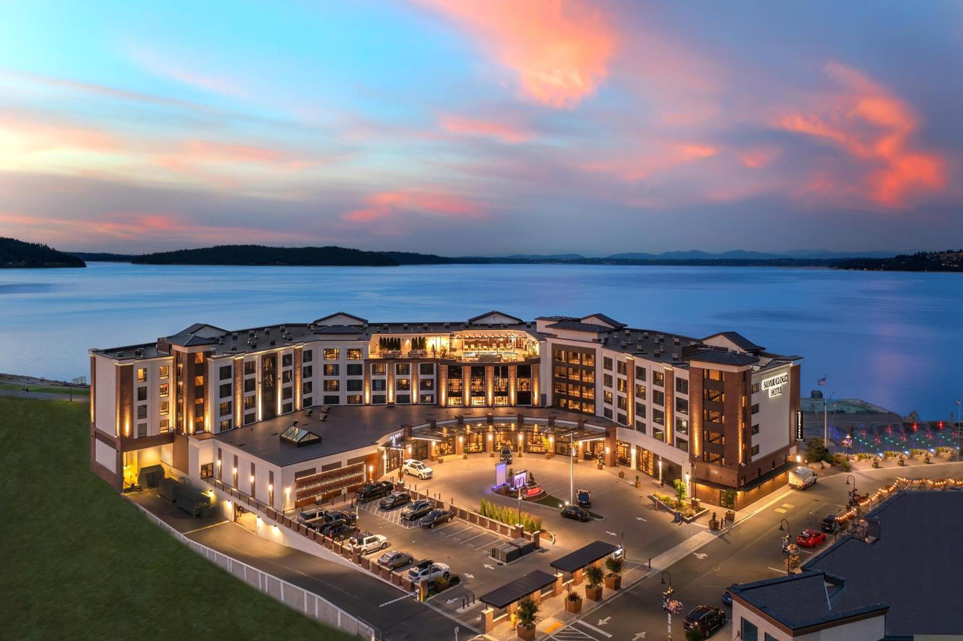Silver Cloud Hotel Tacoma at Point Ruston Waterfront — hotel in Tacoma