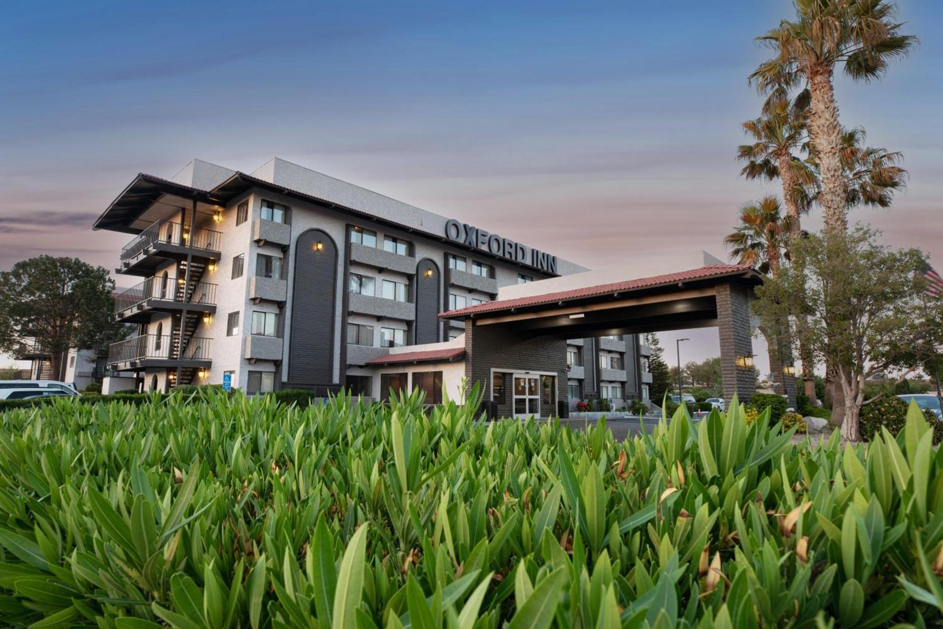 Oxnard Inn Lancaster — hotel in Lancaster
