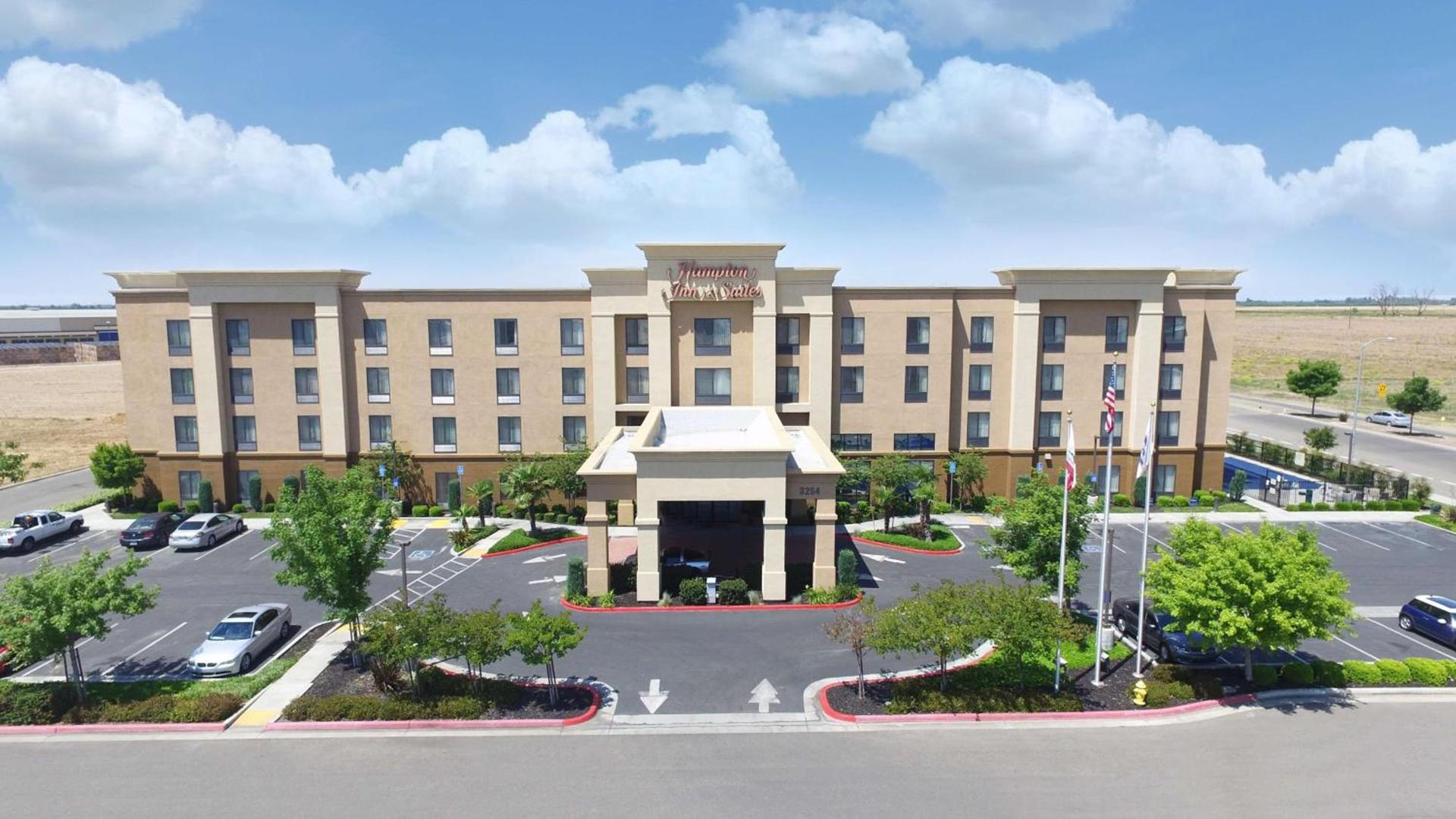Hampton Inn & Suites Madera — hotel in Madera