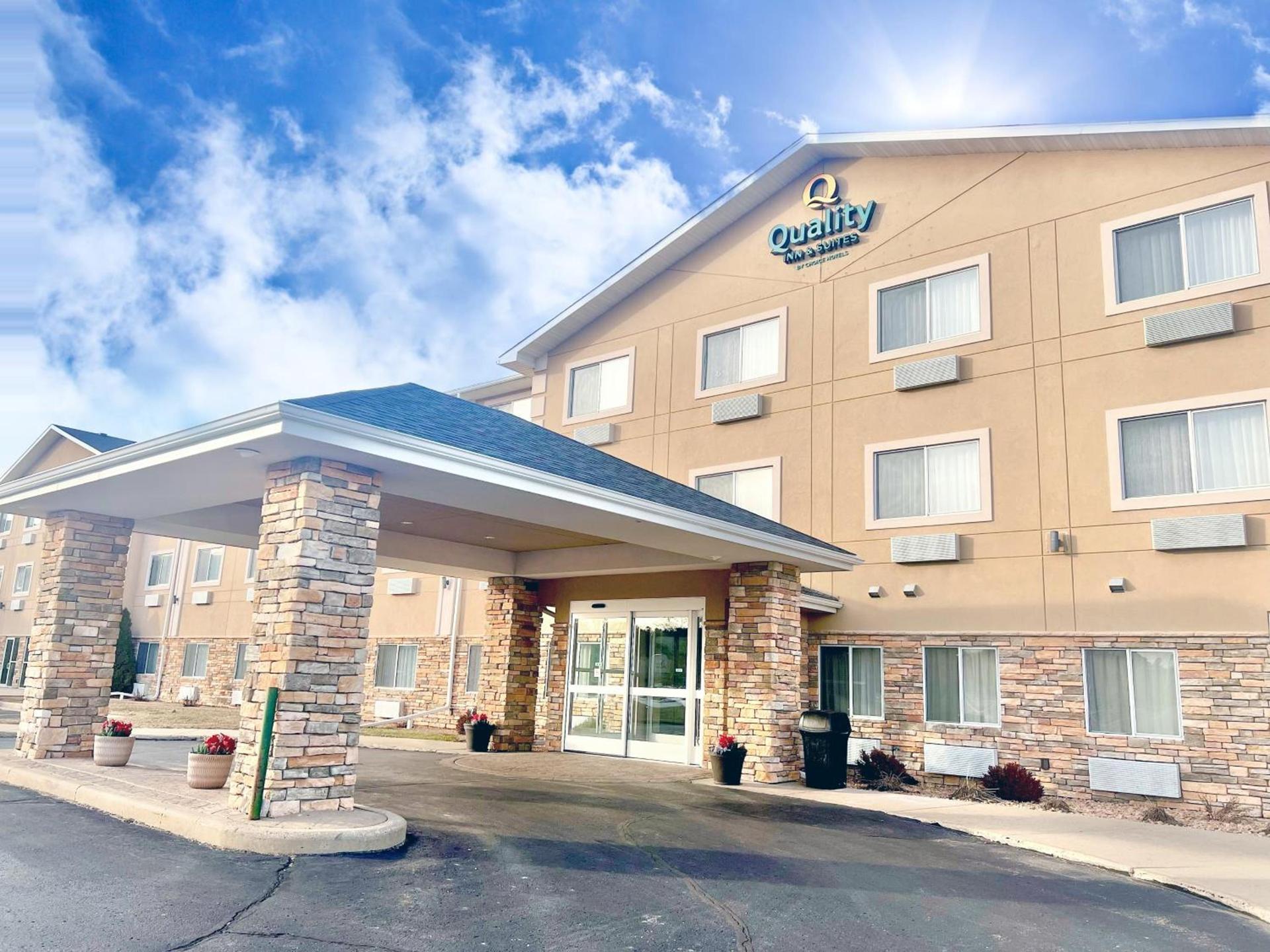 Comfort Inn & Suites Wisconsin Dells — hotel in Wisconsin Dells