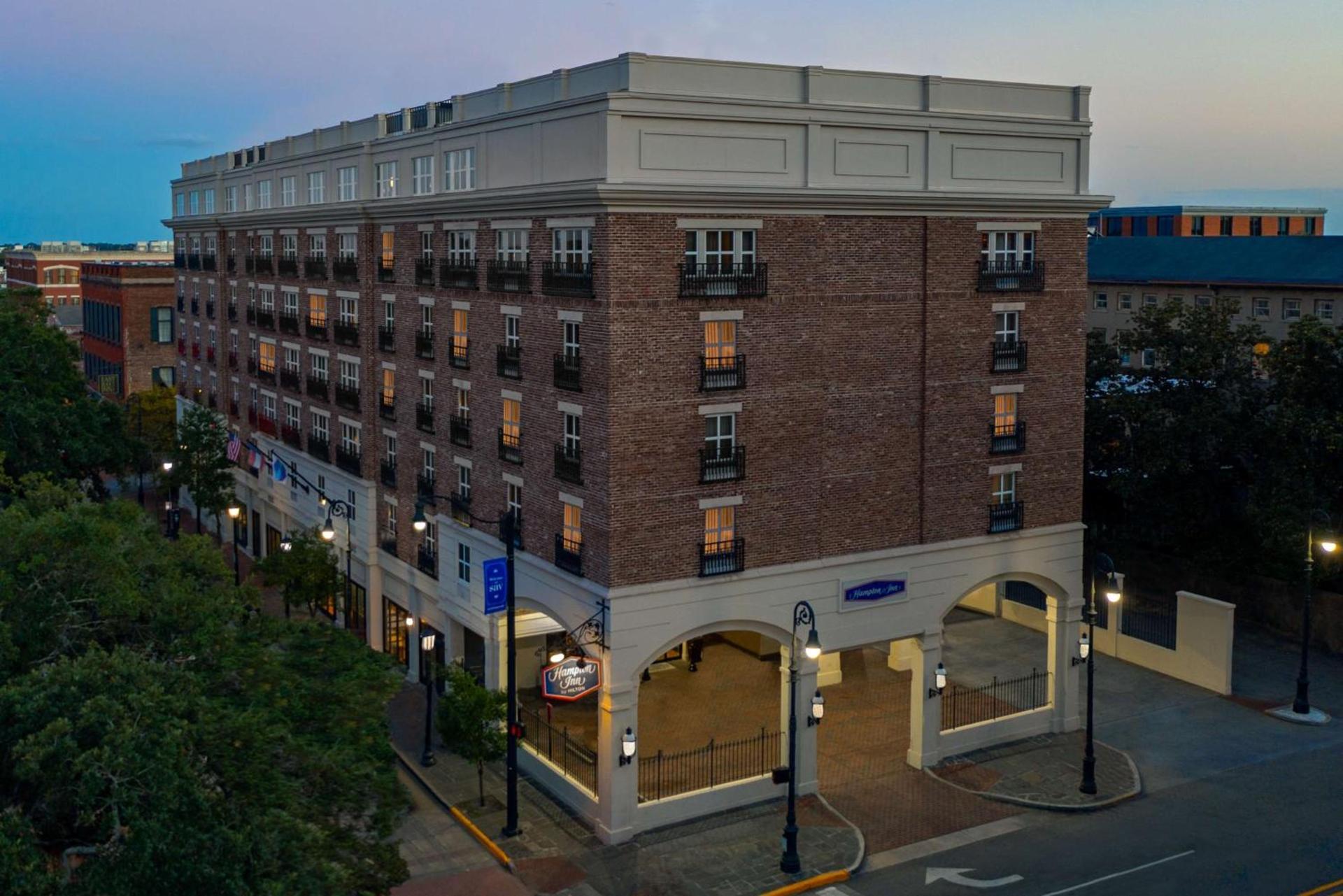 Hampton Inn Savannah Historic District — hotel in Savannah, GA