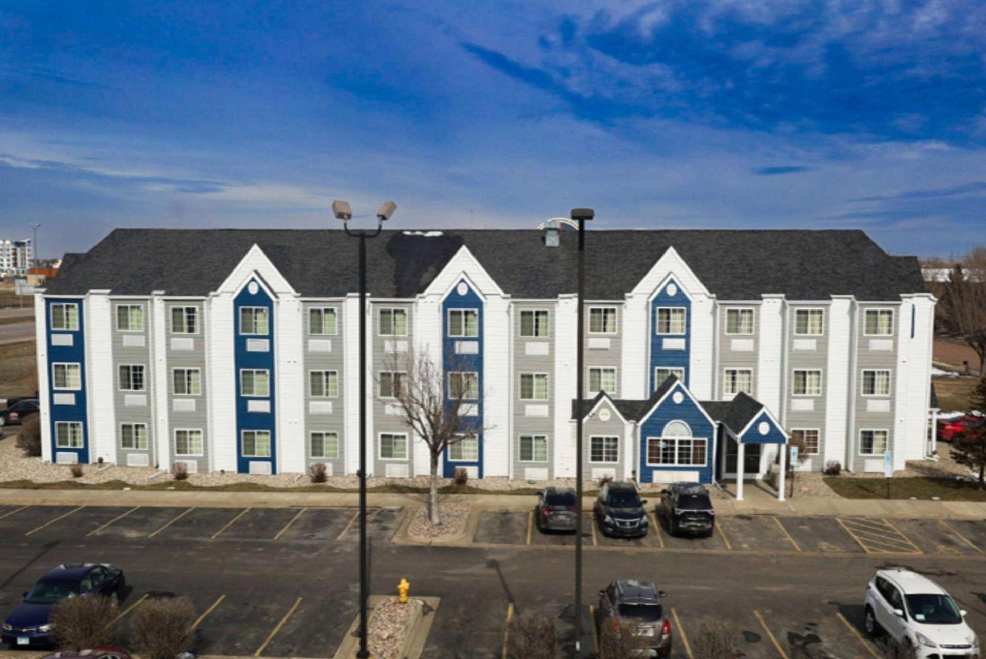 Microtel Inn & Suites by Wyndham Sioux Falls — hotel in Sioux Falls