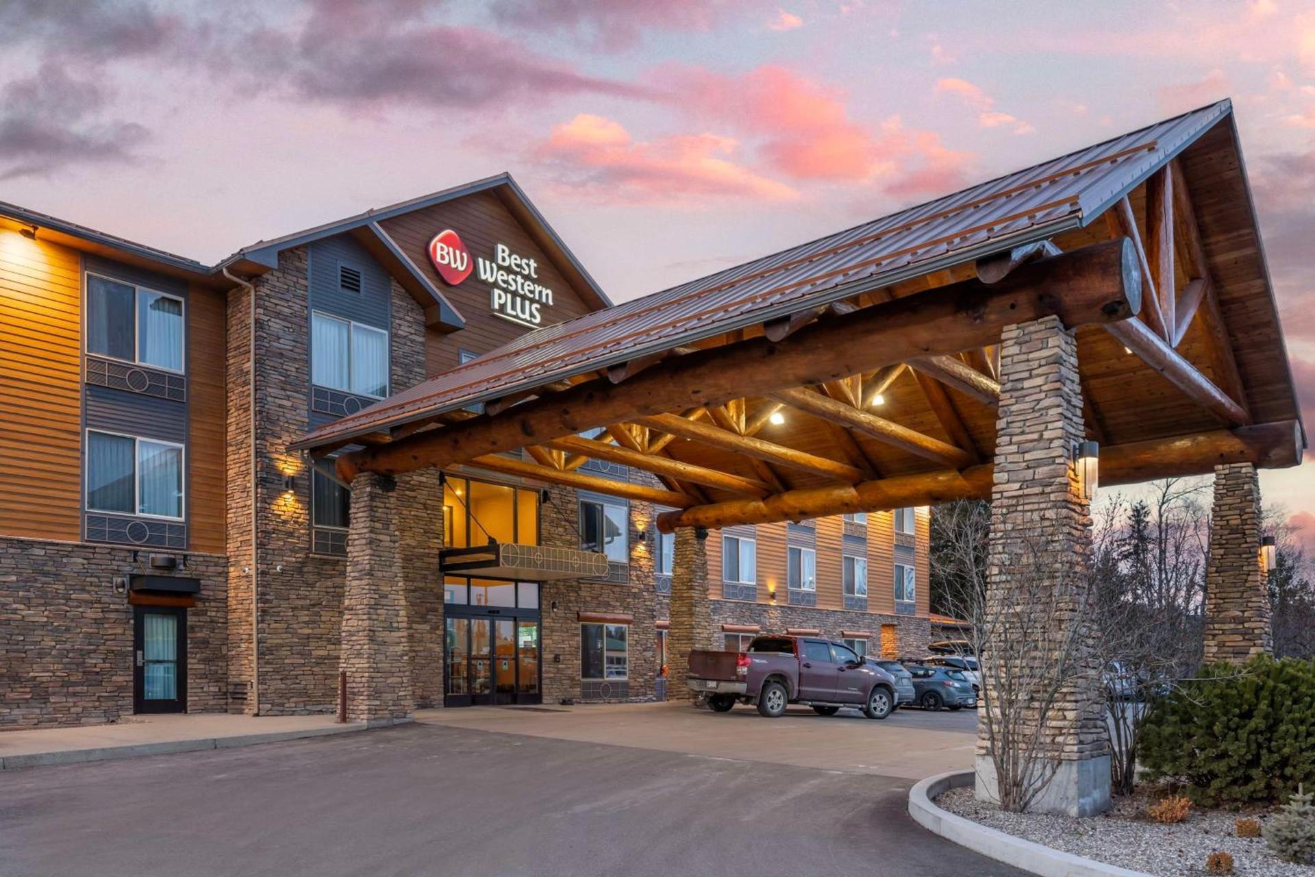 Best Western Plus Ponderay Mountain Lodge Sandpoint — hotel in Ponderay