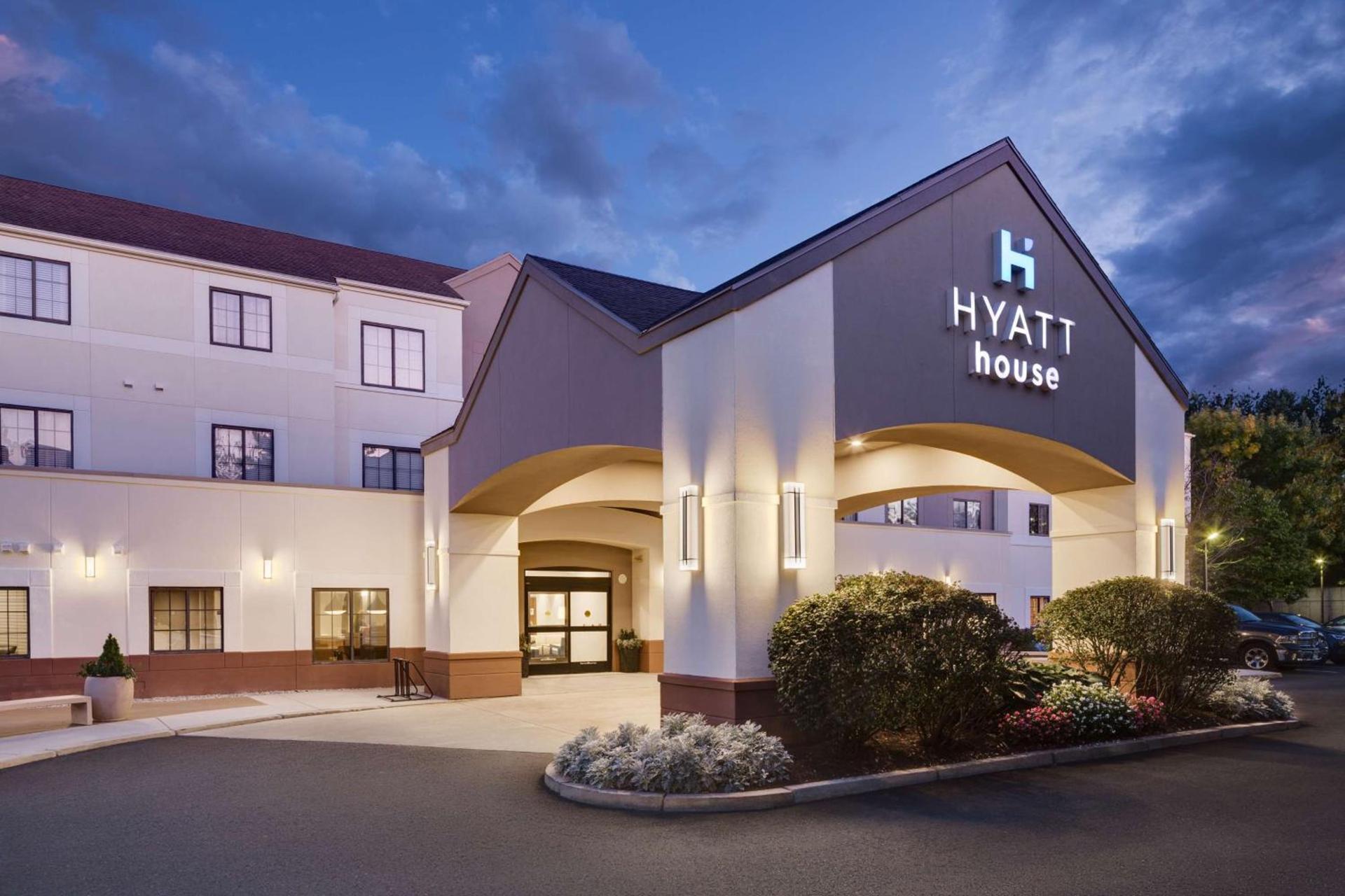 Hyatt House Boston Waltham — hotel in Waltham