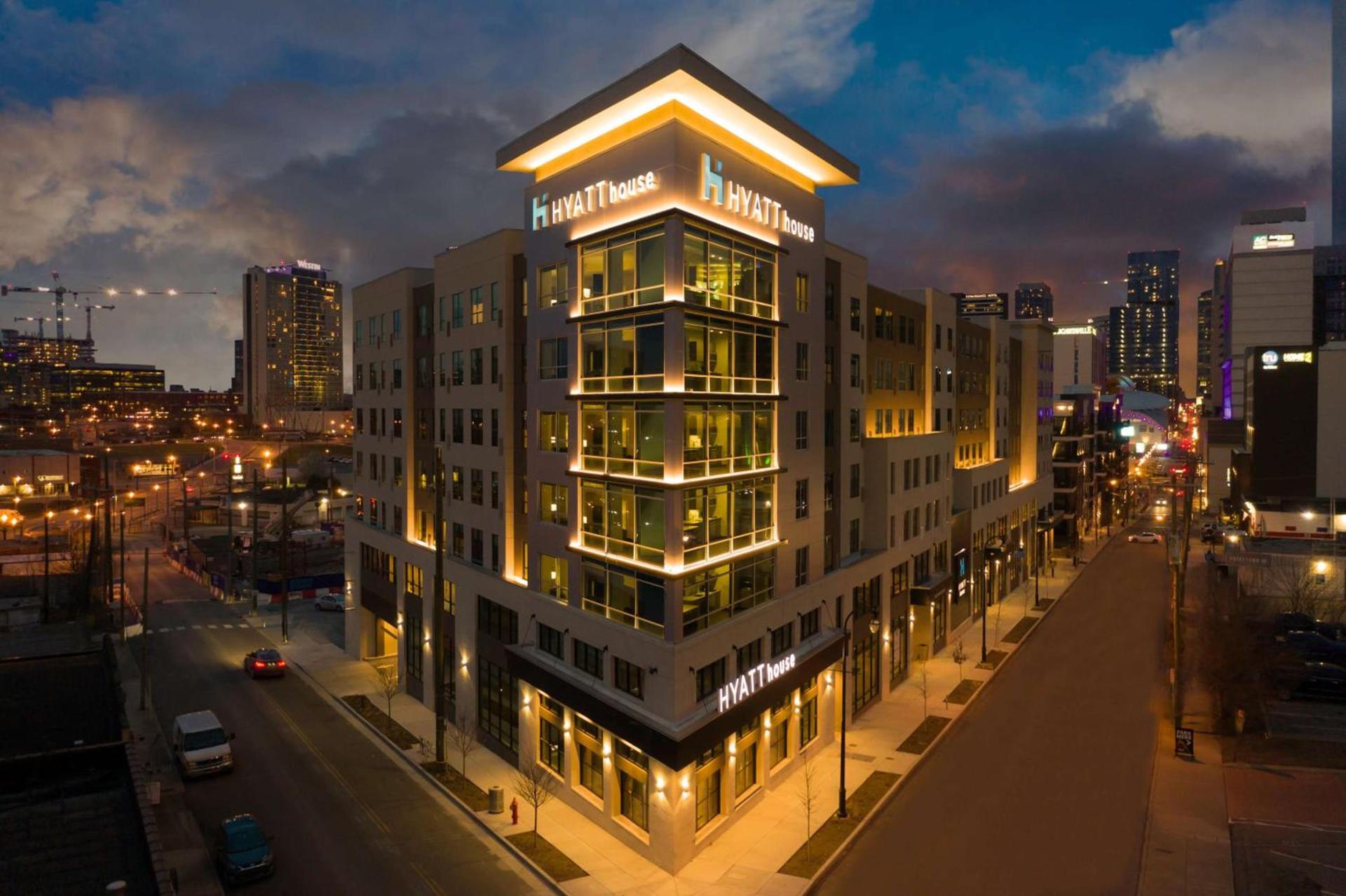 Hyatt House Nashville Downtown-Convention Center — hotel in Nashville