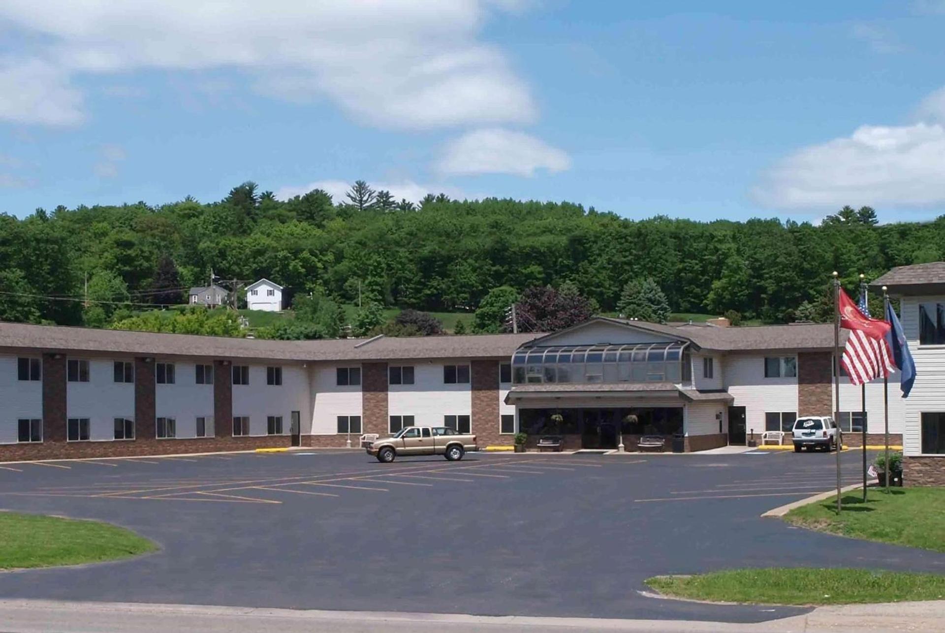 Baymont by Wyndham Iron Mountain — hotel in Iron Mountain