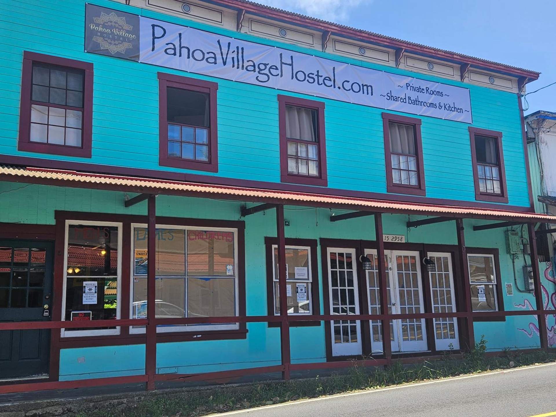 Pahoa Village Hostel