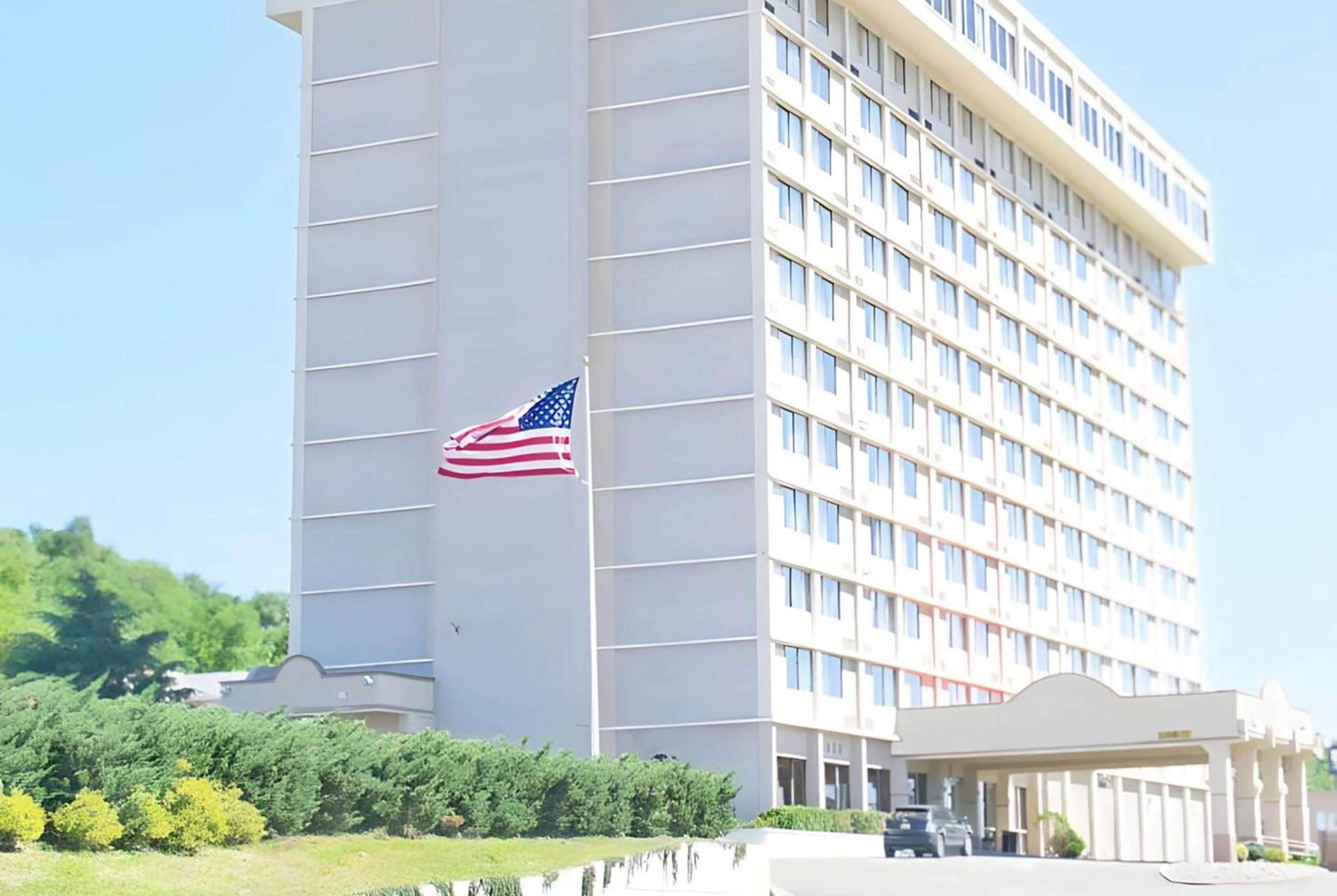 Garner Hotel North Bergen - NYC Gateway by IHG