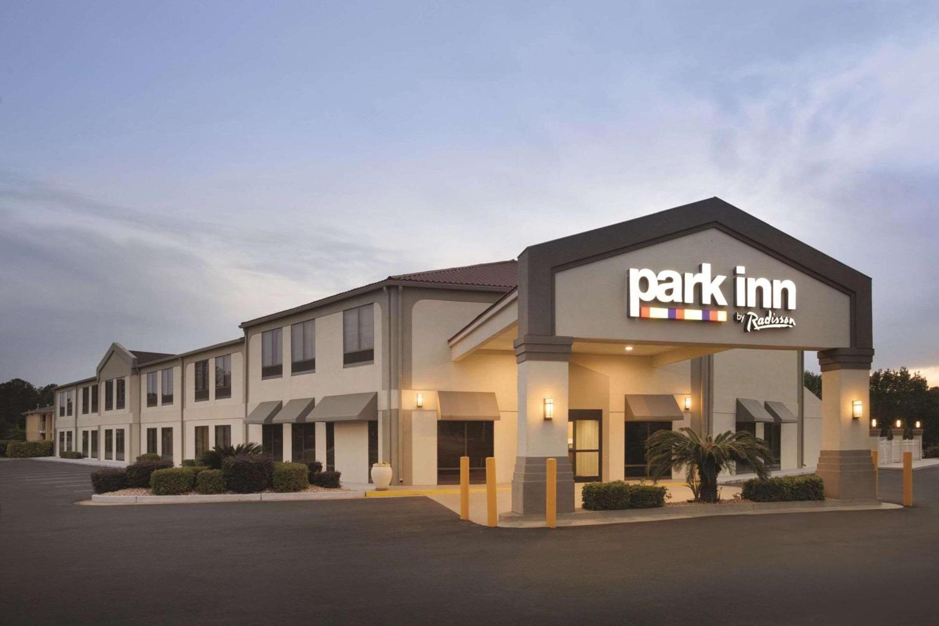 Park Inn by Radisson Albany — hotel in Albany