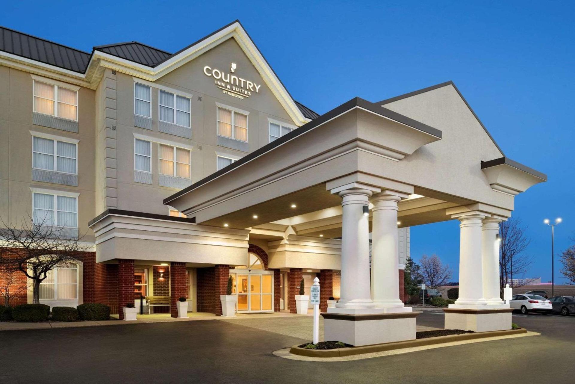 Garner Hotel Evansville East by IHG — hotel in Evansville