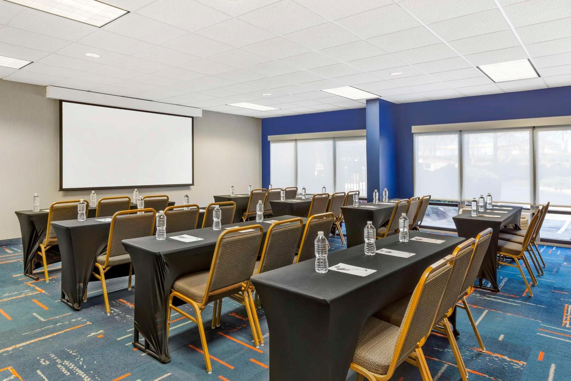 Hampton Inn Mebane — hotel in Mebane