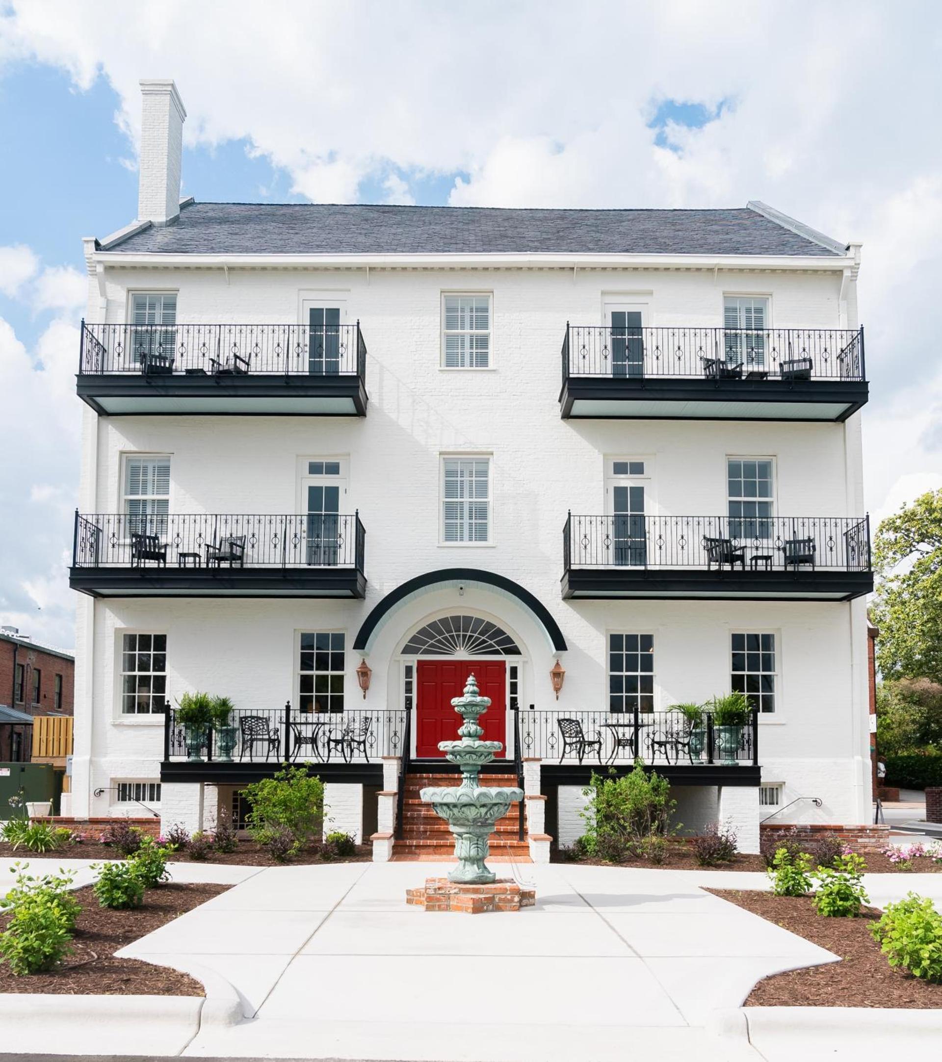 The Harvey — hotel in New Bern