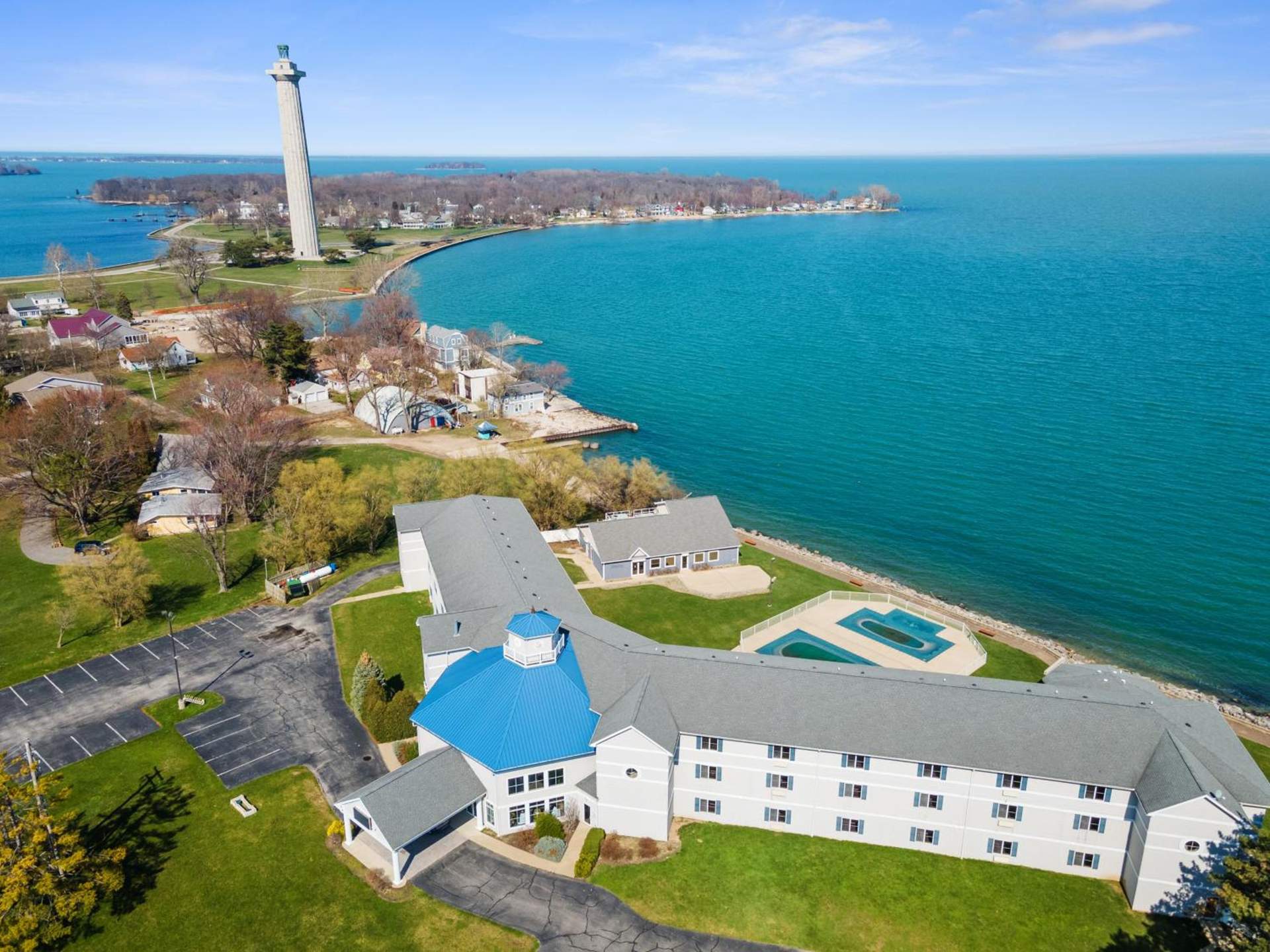 Bayshore Resort Downtown Put-in-Bay Island