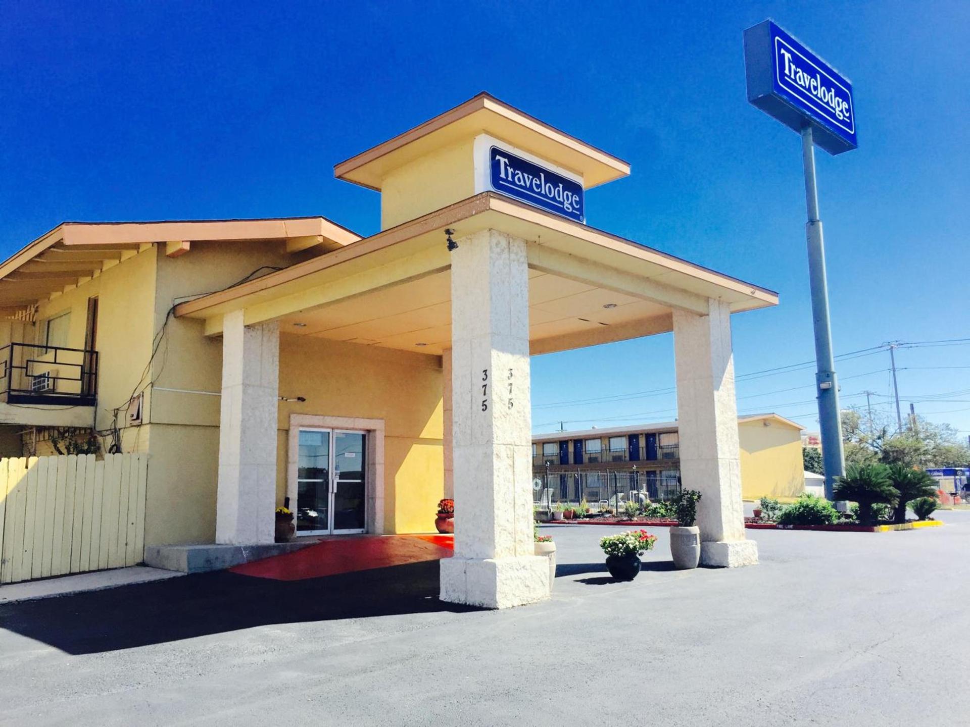 Travelodge by Wyndham New Braunfels — hotel in New Braunfels