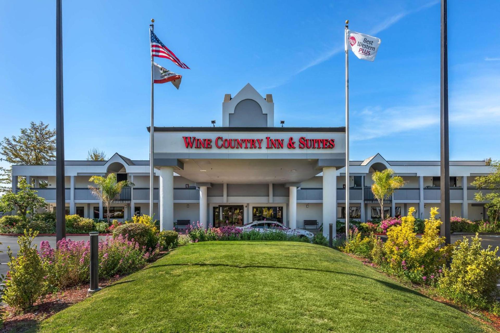 Best Western Plus Wine Country Inn & Suites — hotel in Santa Rosa