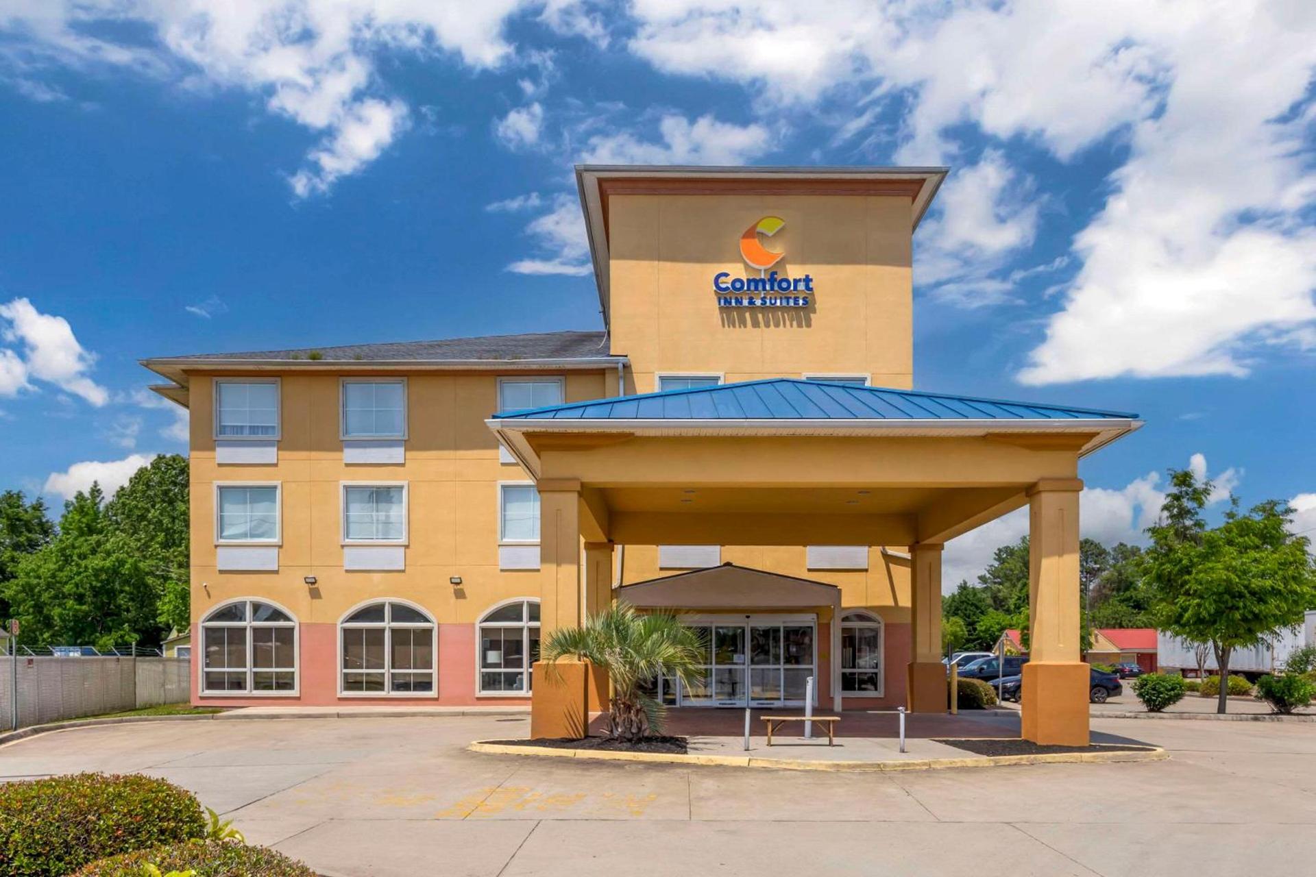 Comfort Inn & Suites Chesapeake - Portsmouth — hotel in Chesapeake
