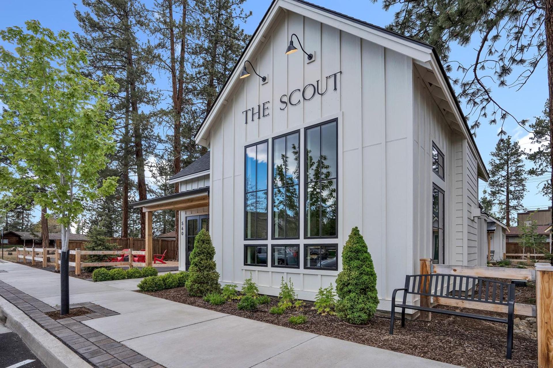 The Scout Boutique Cottages — hotel in Sisters