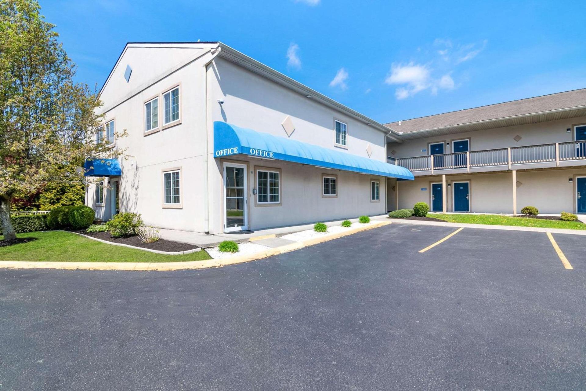 Econo Lodge Bethel - Danbury — hotel in Bethel