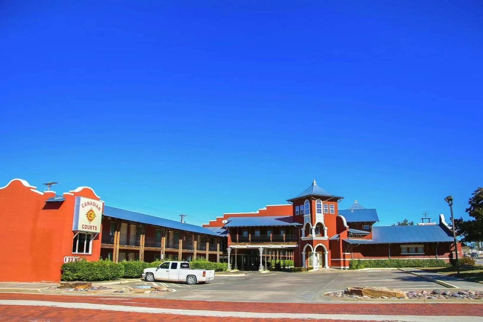 Bo Hotel Canadian Courts — hotel in Canadian