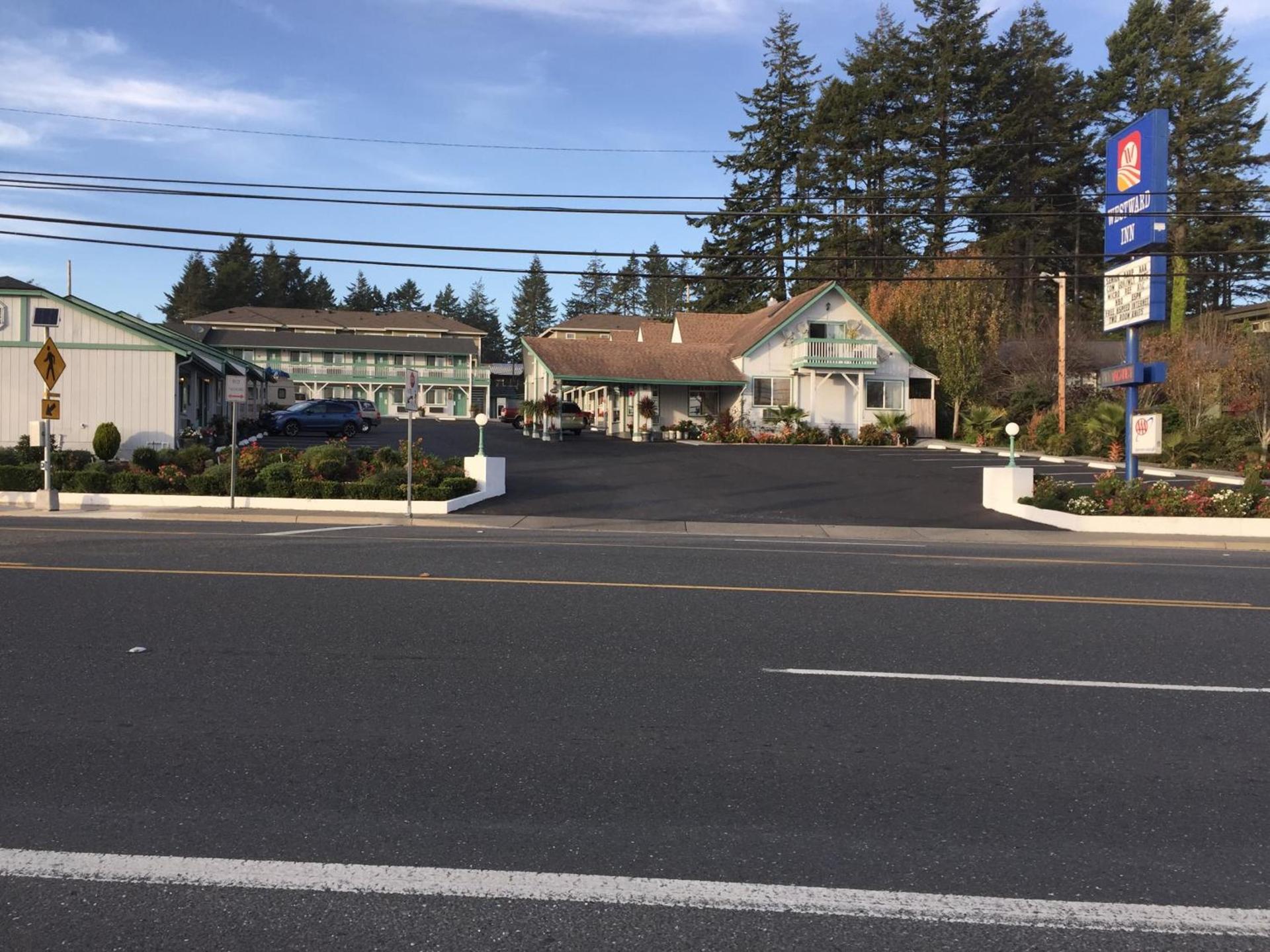 Westward Inn — hotel in Brookings
