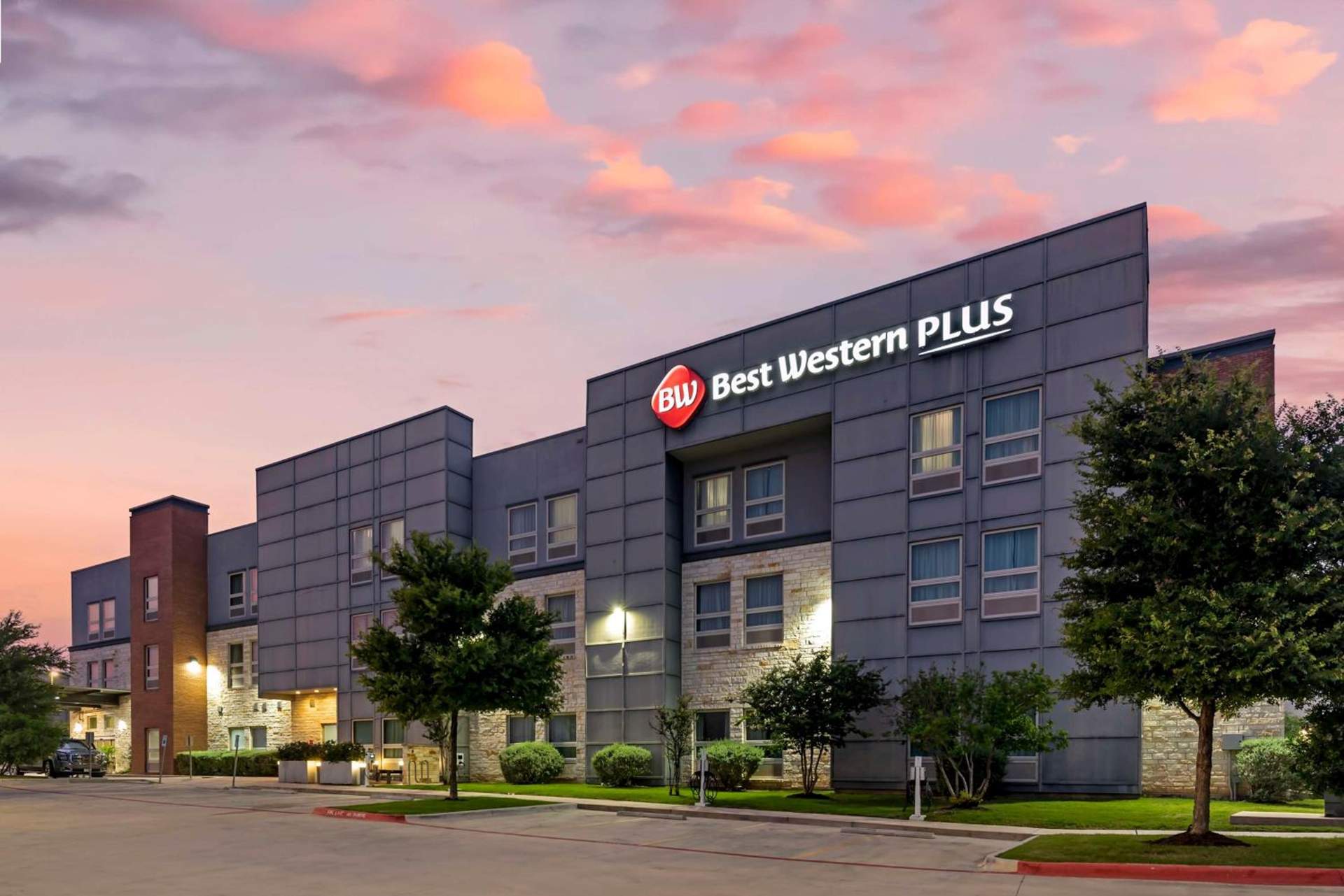 Best Western Plus Pflugerville Inn & Suites