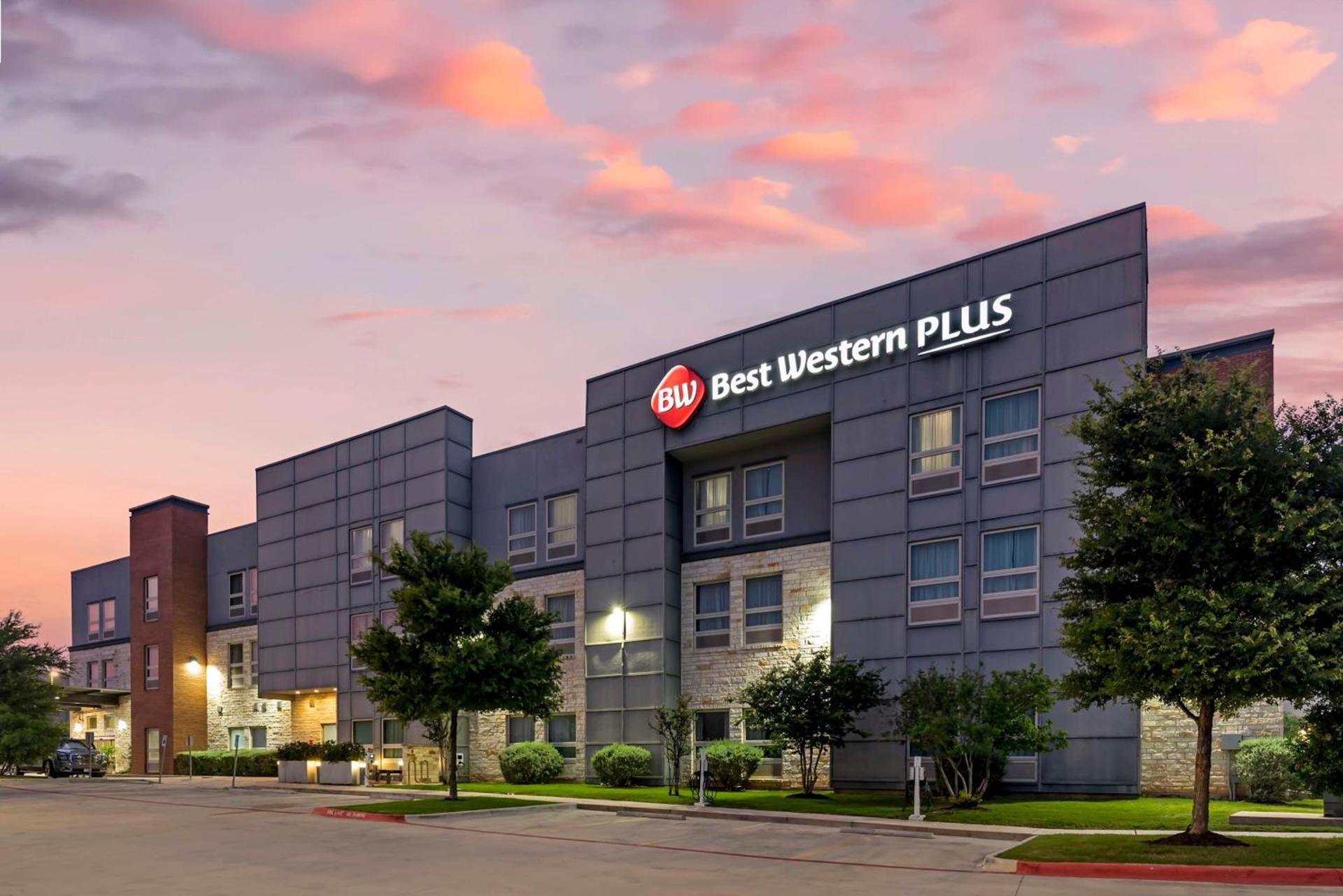 Best Western Plus Pflugerville Inn & Suites — hotel in Pflugerville