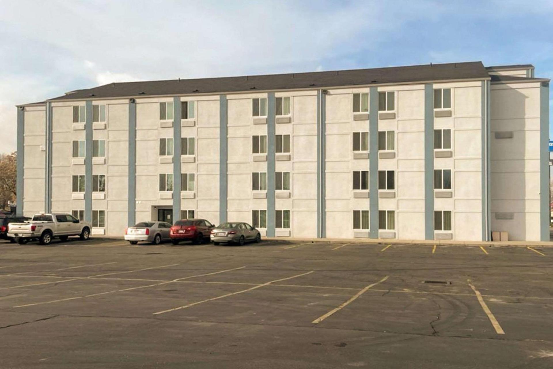 Comfort Inn & Suites Salt Lake City I-80 I-15 Downtown — hotel in Salt Lake City