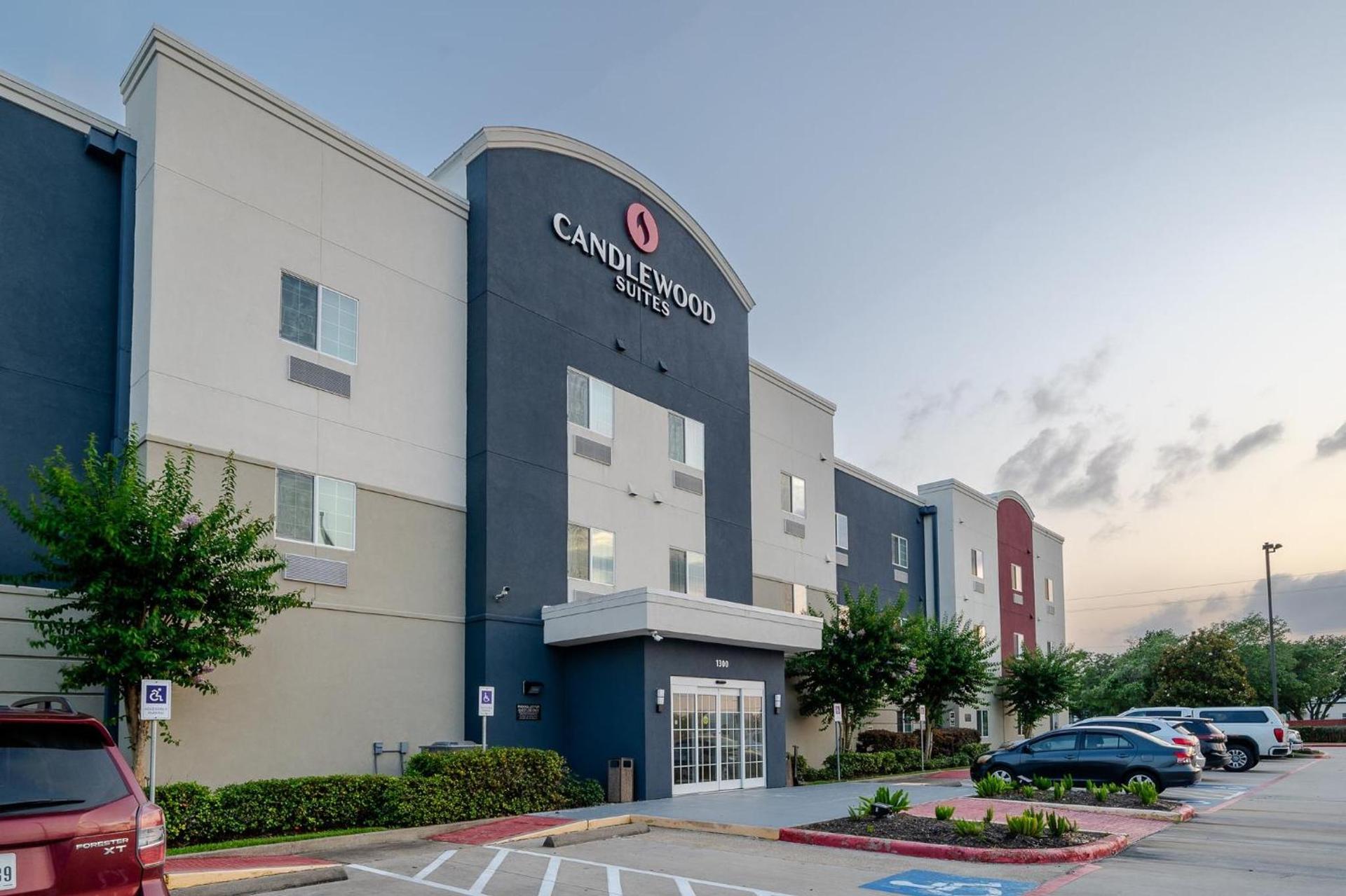 Candlewood Suites Deer Park by IHG — hotel in Deer Park