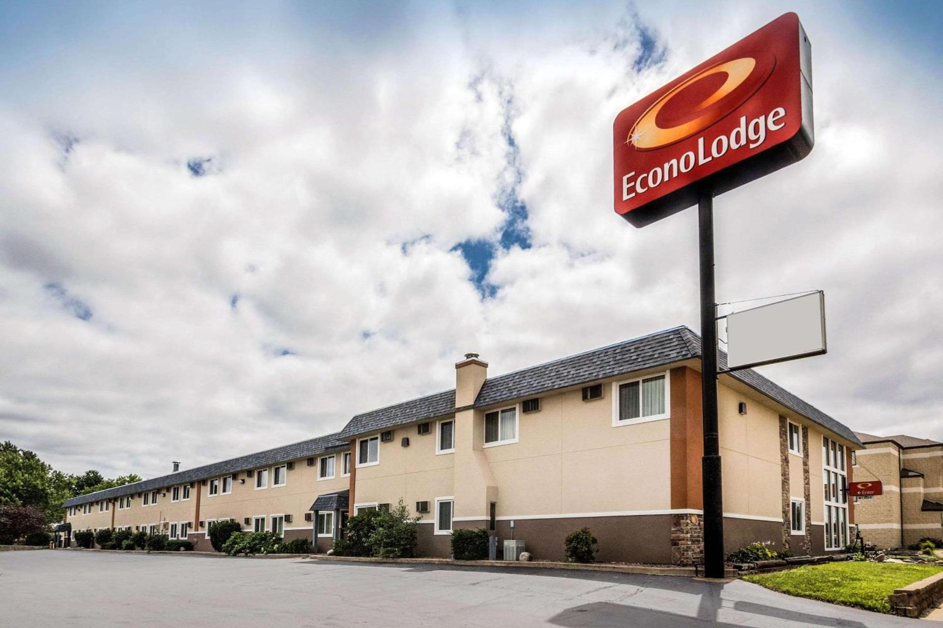 Econo Lodge La Crosse North — hotel in La Crosse