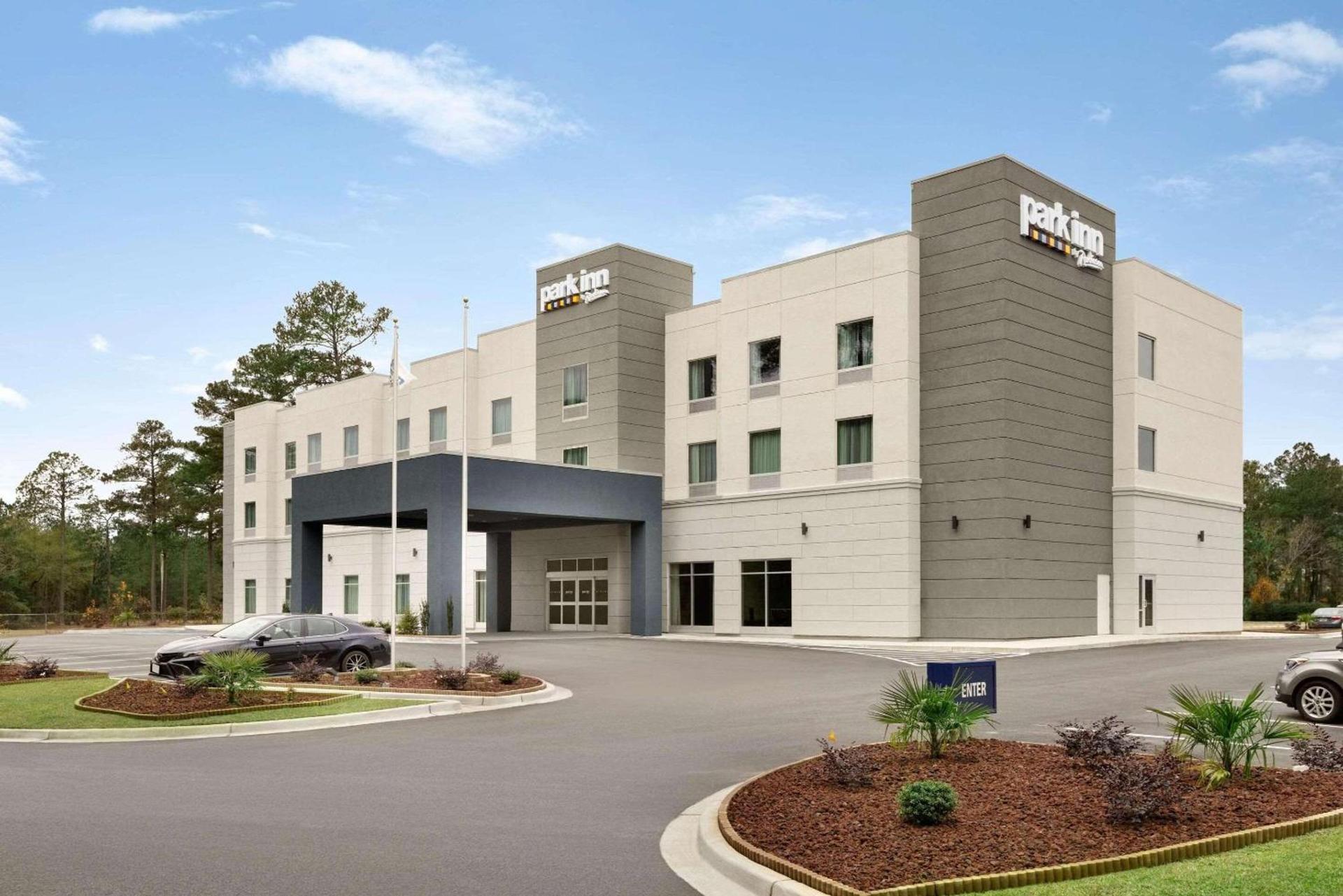 Park Inn by Radisson Florence, SC — hotel in Florence