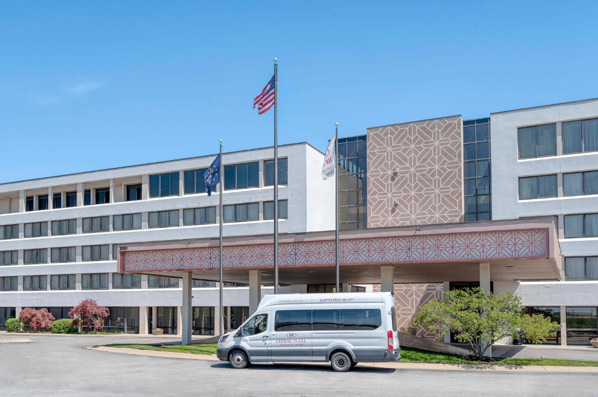Crowne Plaza Indianapolis-Airport by IHG — hotel in Indianapolis