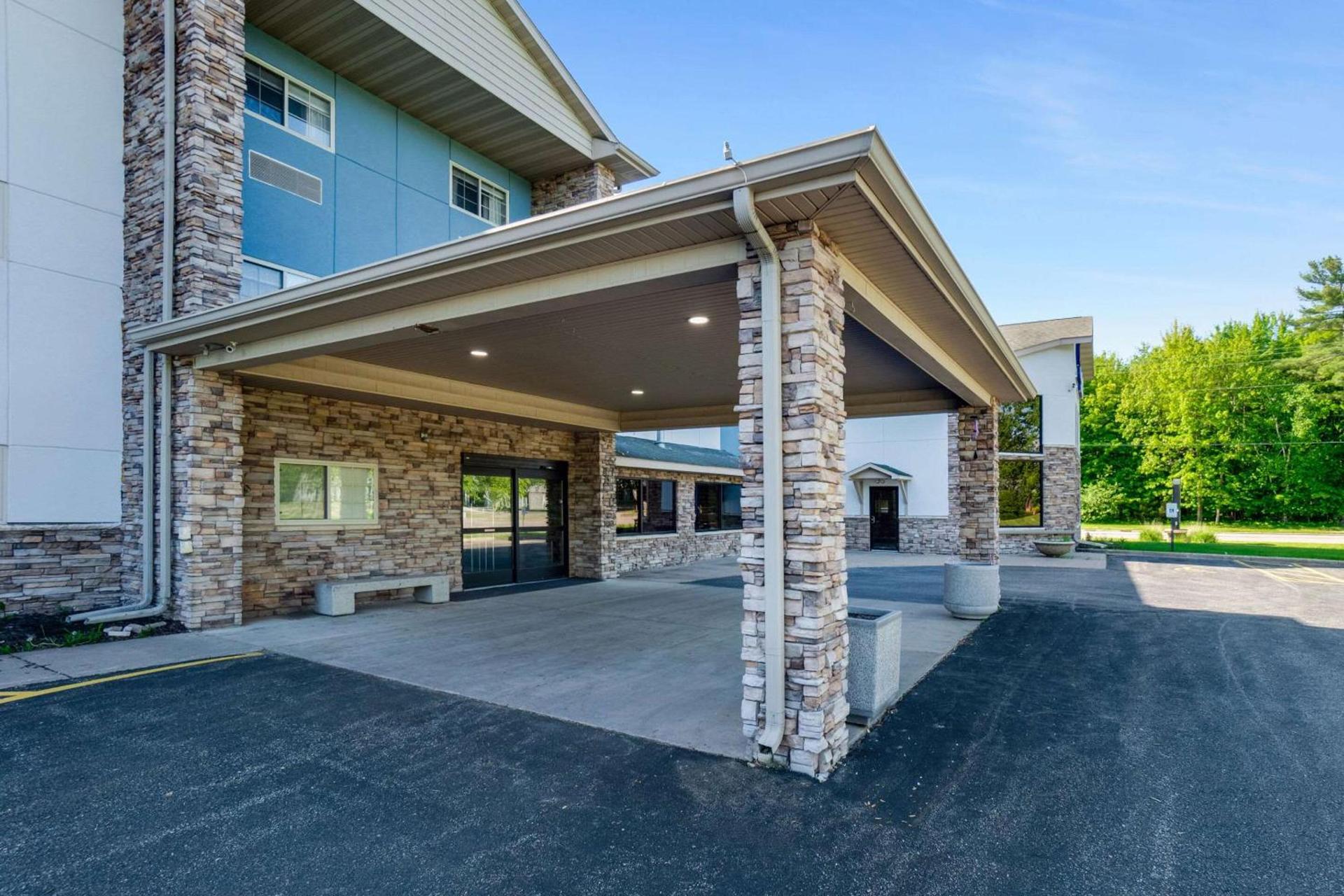 Comfort Inn & Suites Weston - Wausau — hotel in Weston