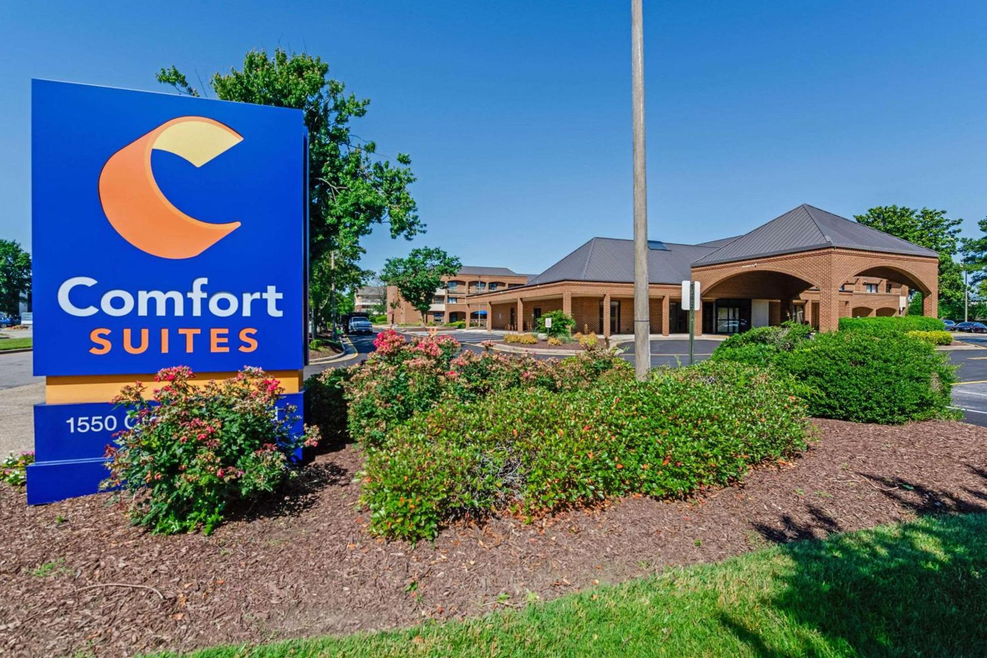 Comfort Suites Chesapeake - Norfolk — hotel in Chesapeake