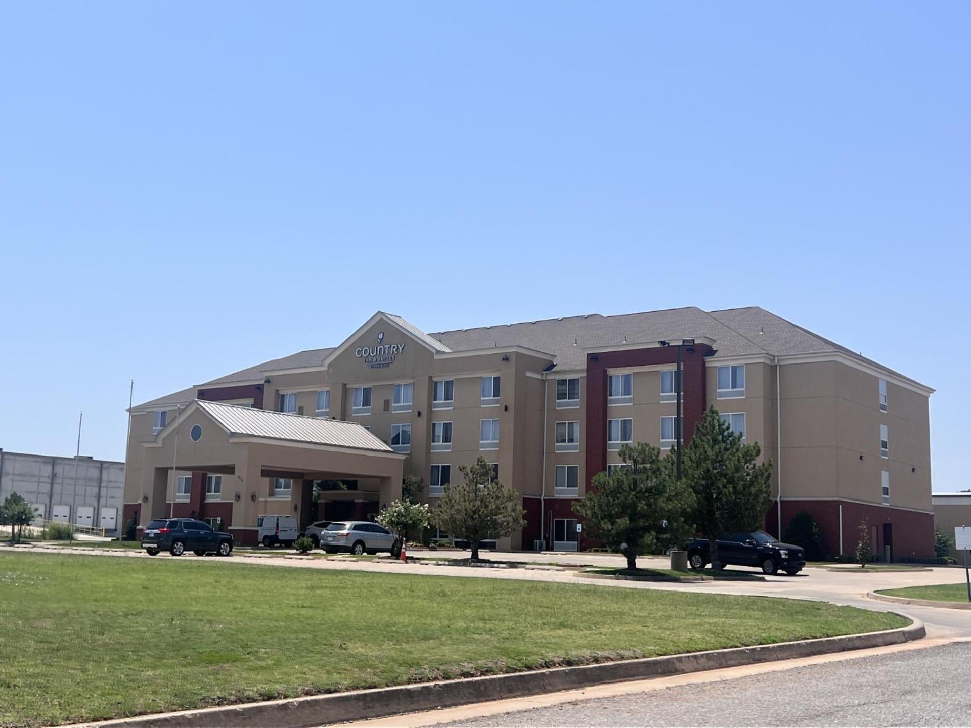 Country Inn & Suites by Radisson, Oklahoma City Airport, OK — hotel in Oklahoma City