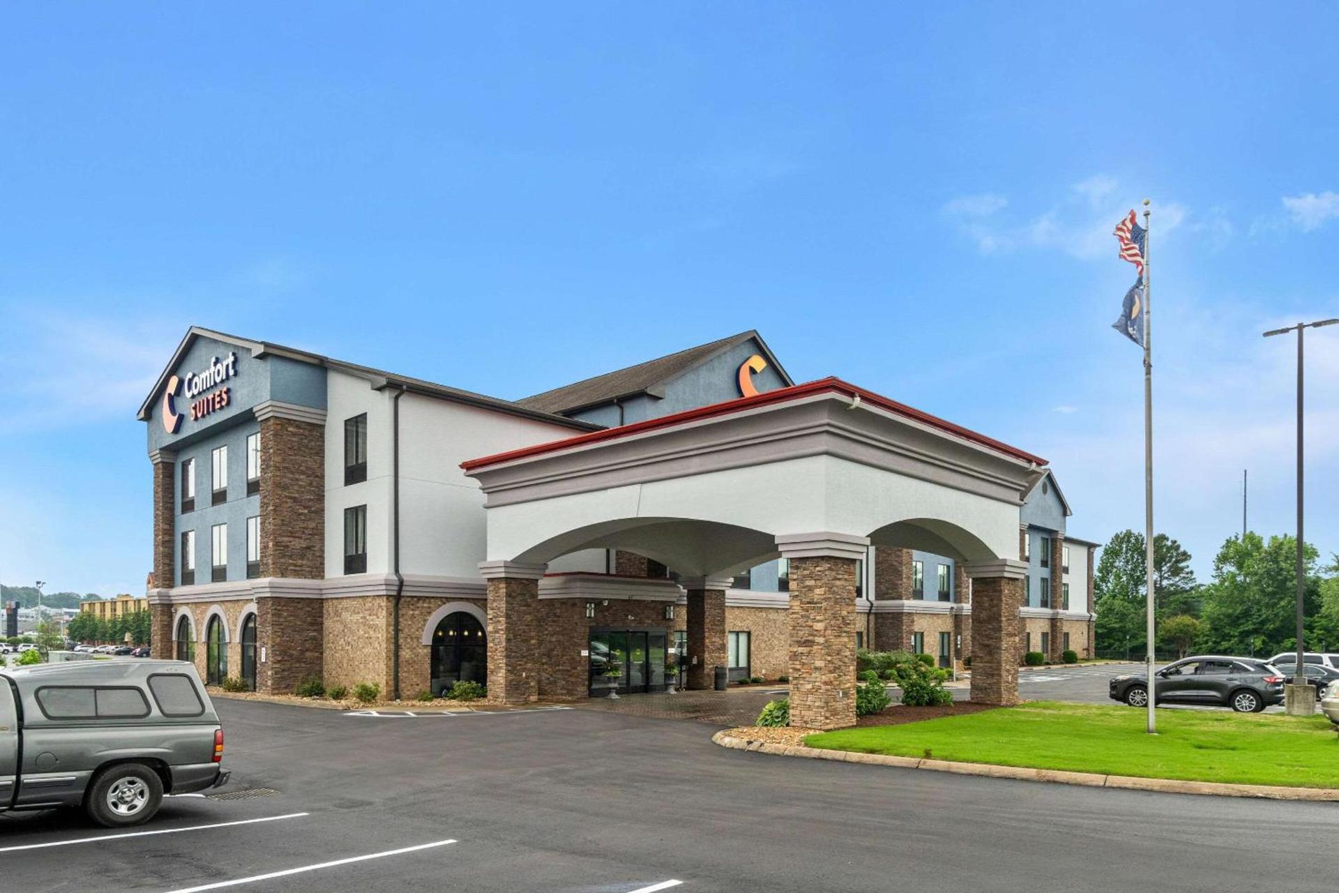 Comfort Suites Jackson I-40 — hotel in Jackson