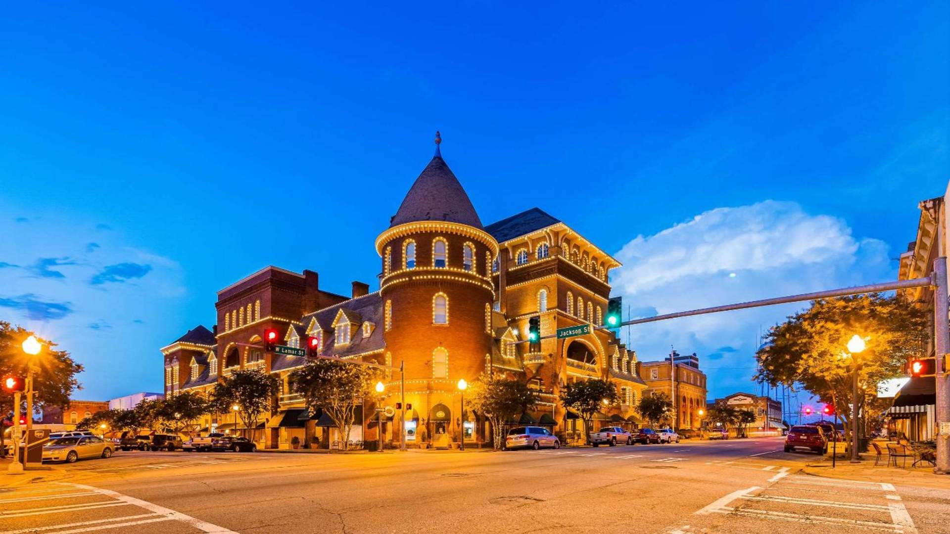 Windsor Hotel, an Ascend Collection Hotel