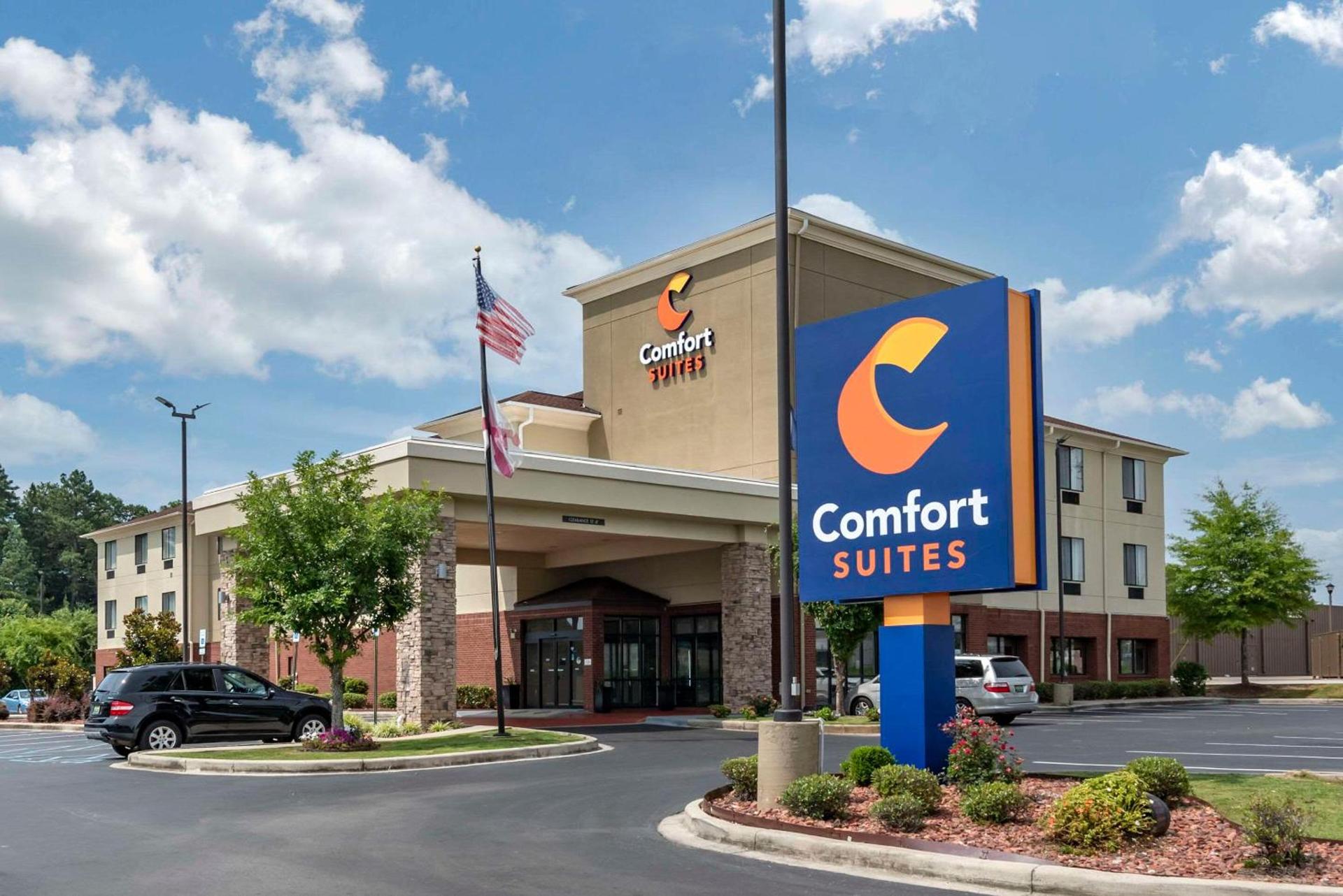 Comfort Suites Pell City near Logan Martin Lake — hotel in Pell City